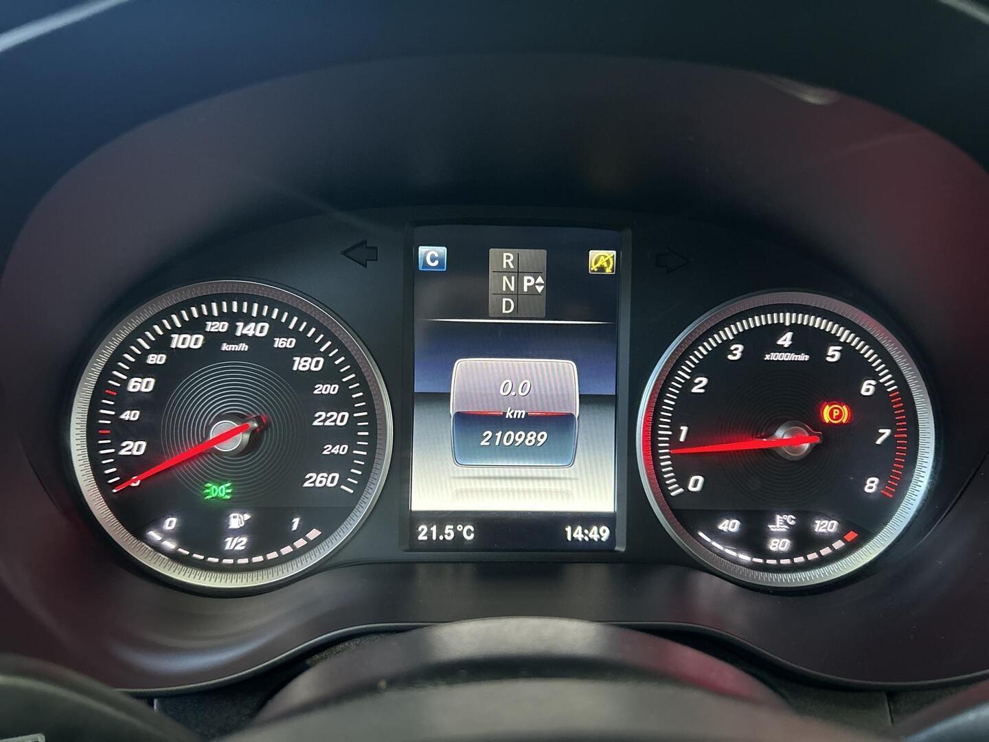 MERCEDES-BENZ C 2016