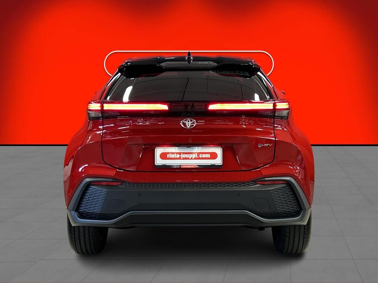 TOYOTA C-HR 2025