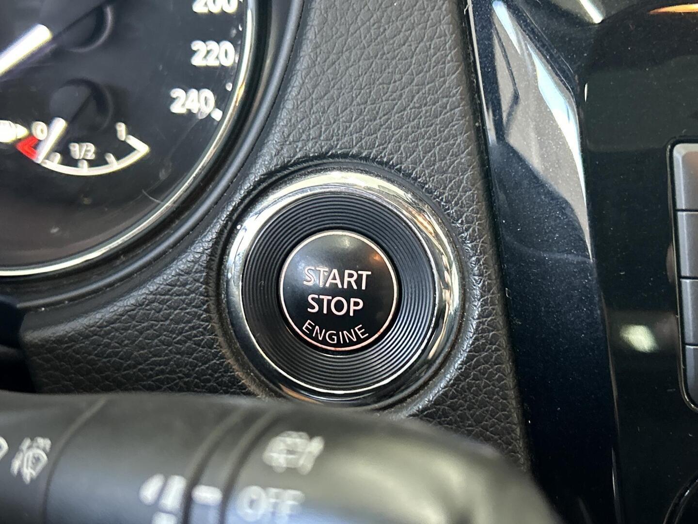 NISSAN Qashqai 2016