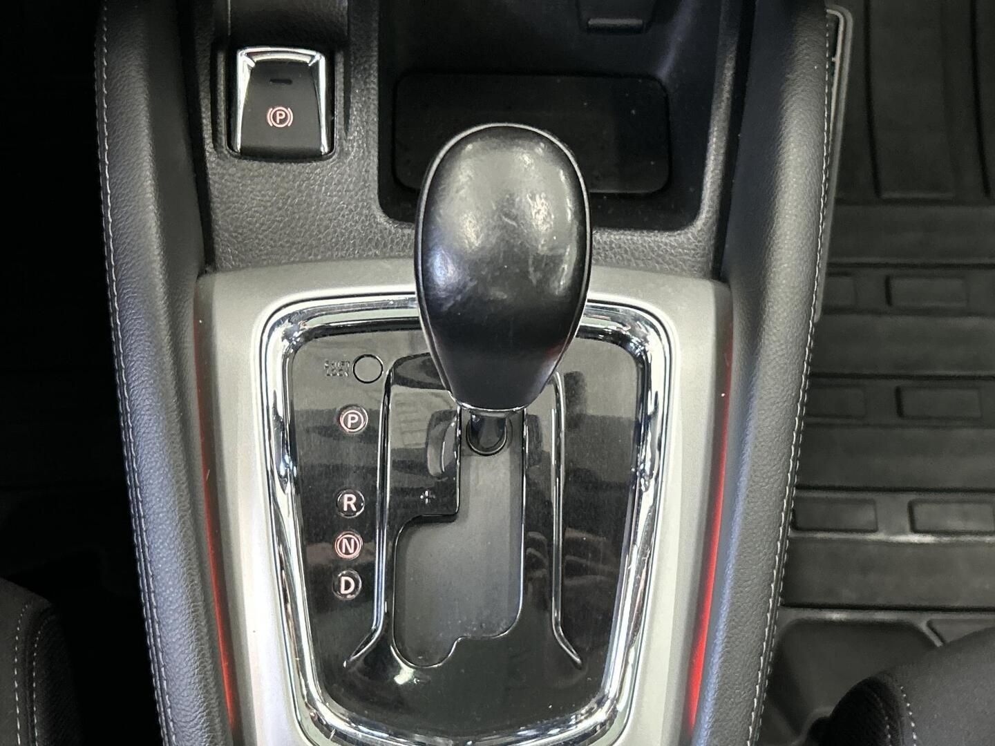 NISSAN Qashqai 2016