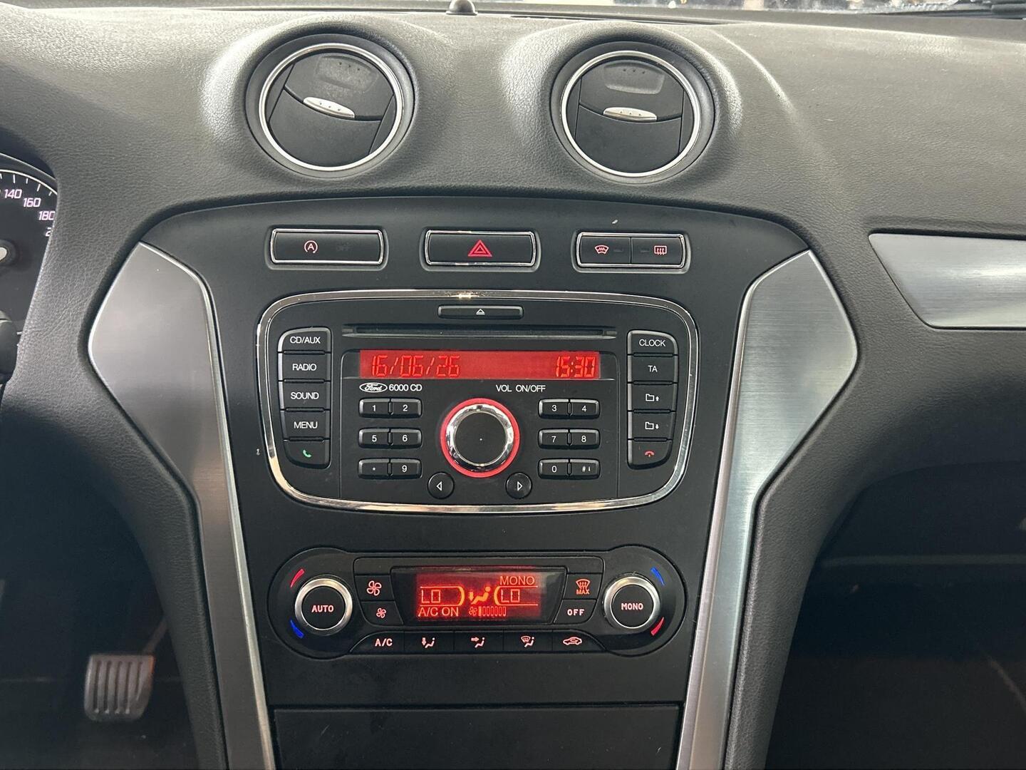 FORD Mondeo 2011