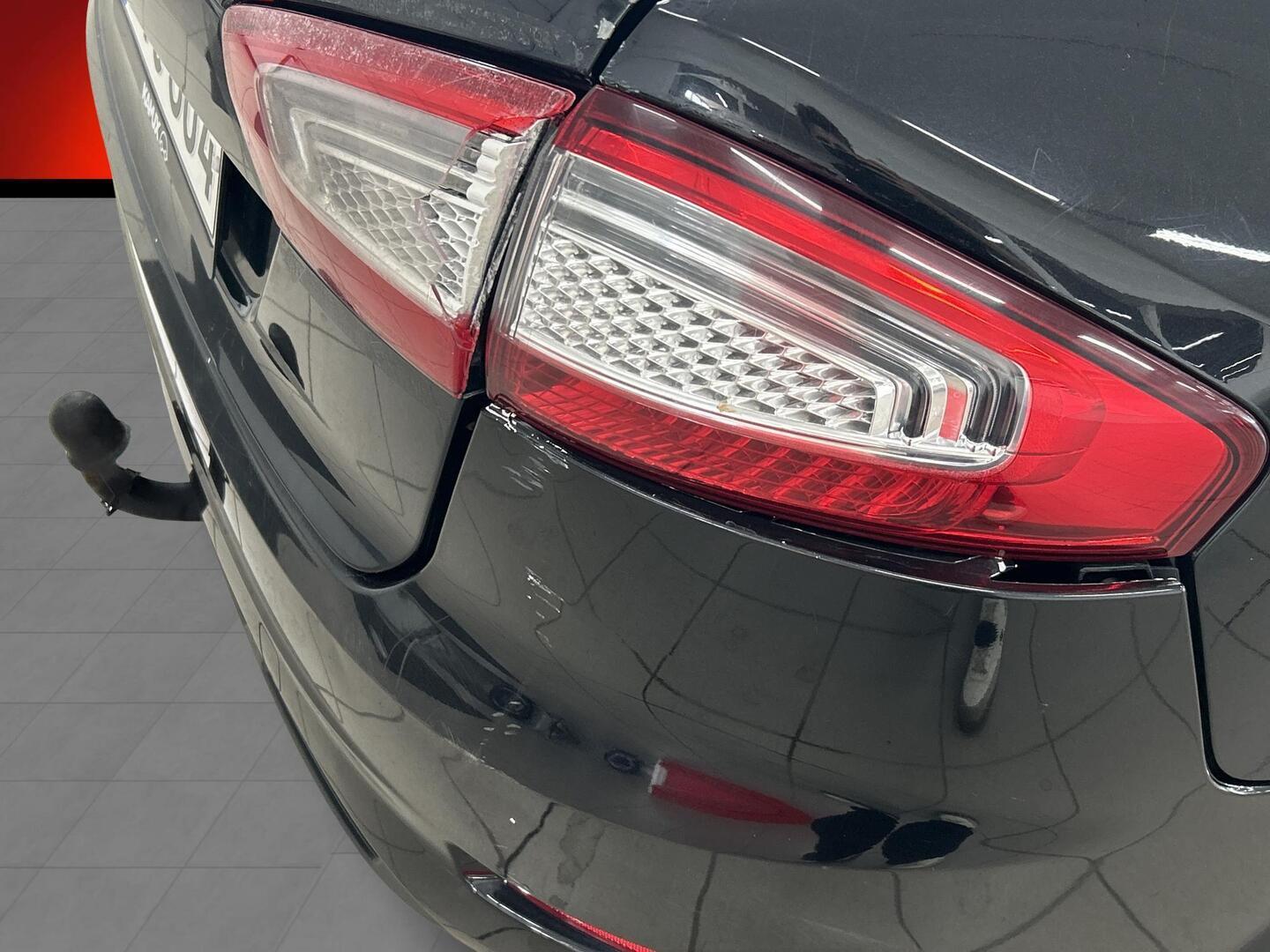 FORD Mondeo 2011