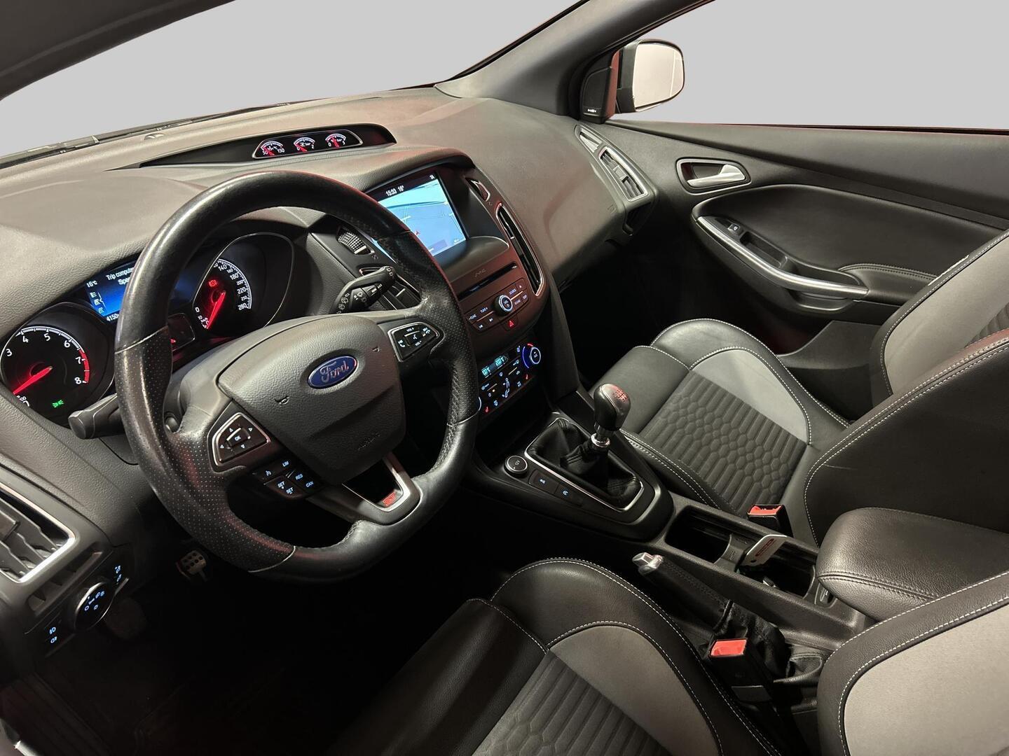 FORD Focus 2017