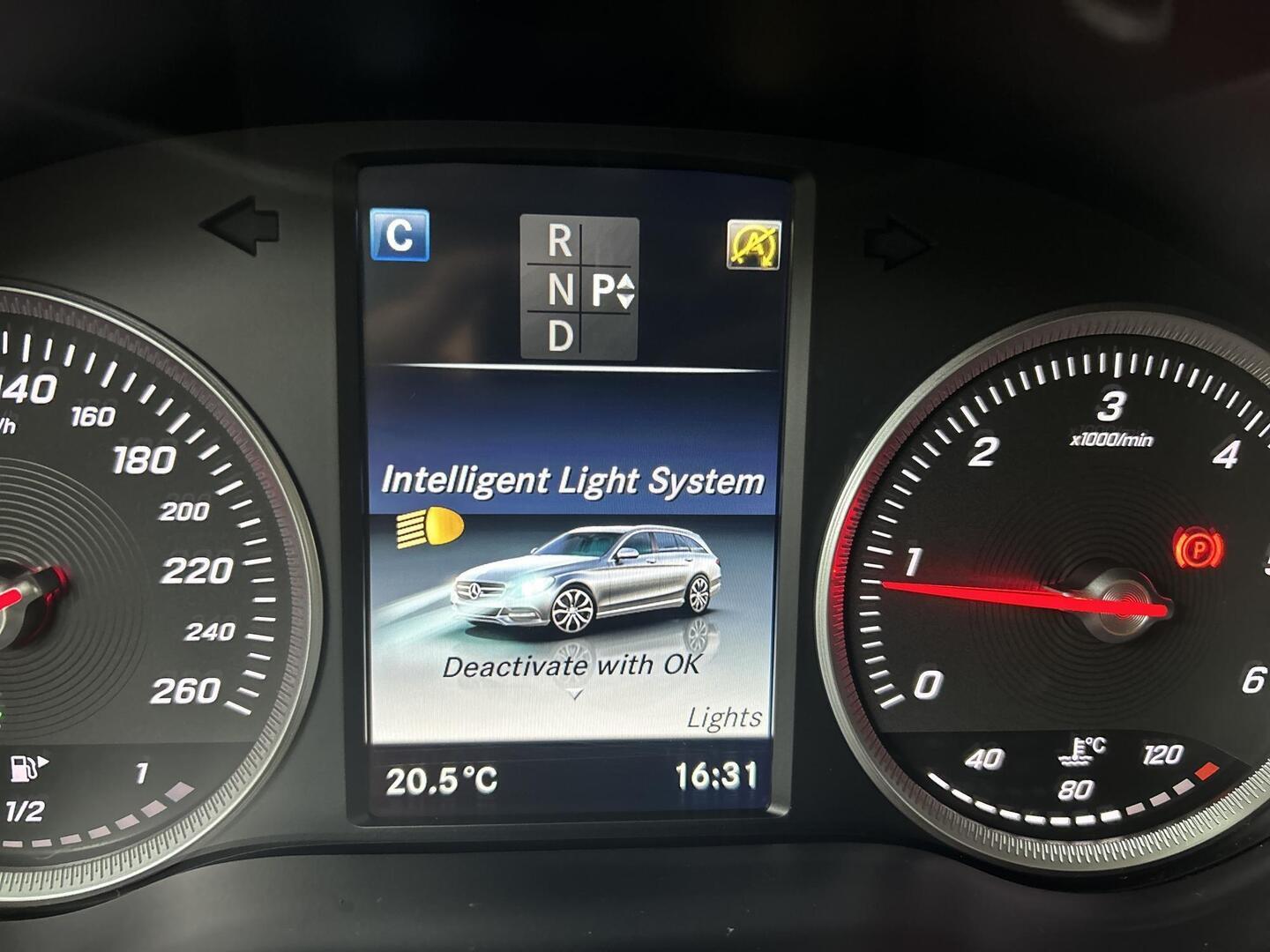 MERCEDES-BENZ C 2017
