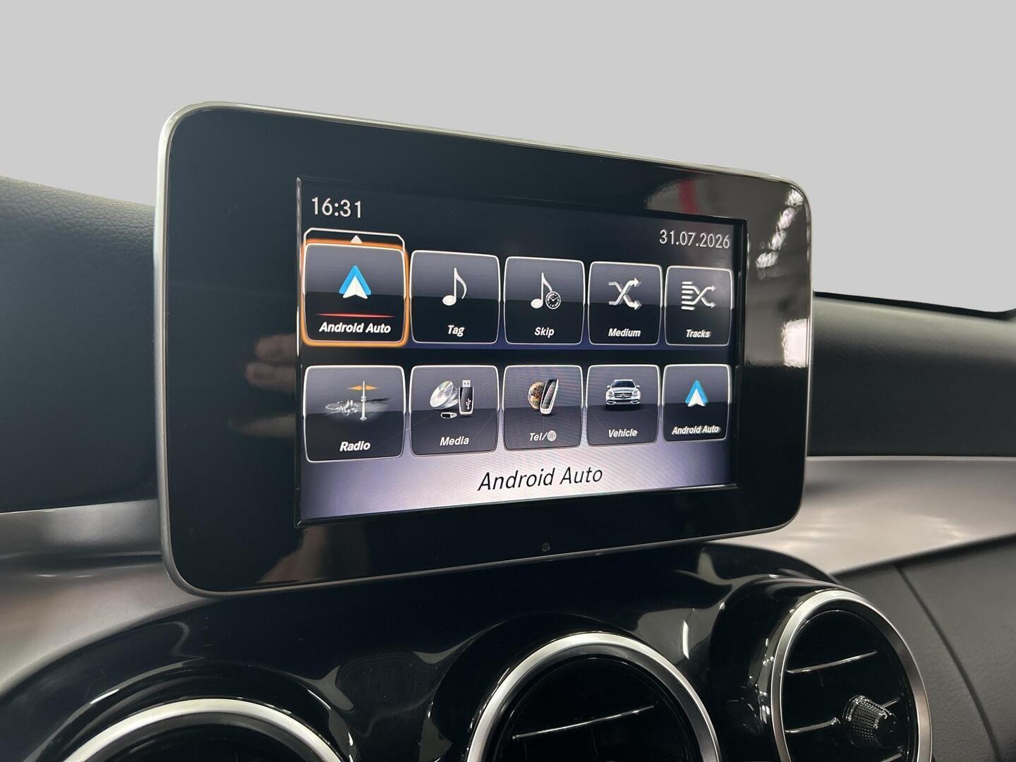 MERCEDES-BENZ C 2017