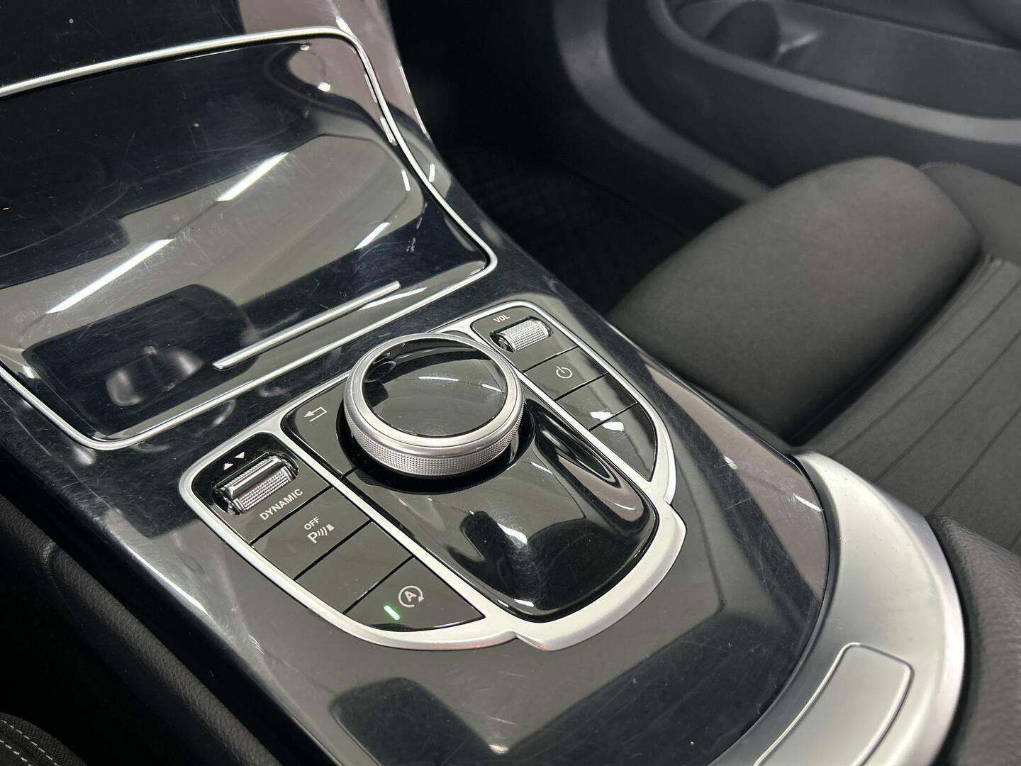 MERCEDES-BENZ C 2017
