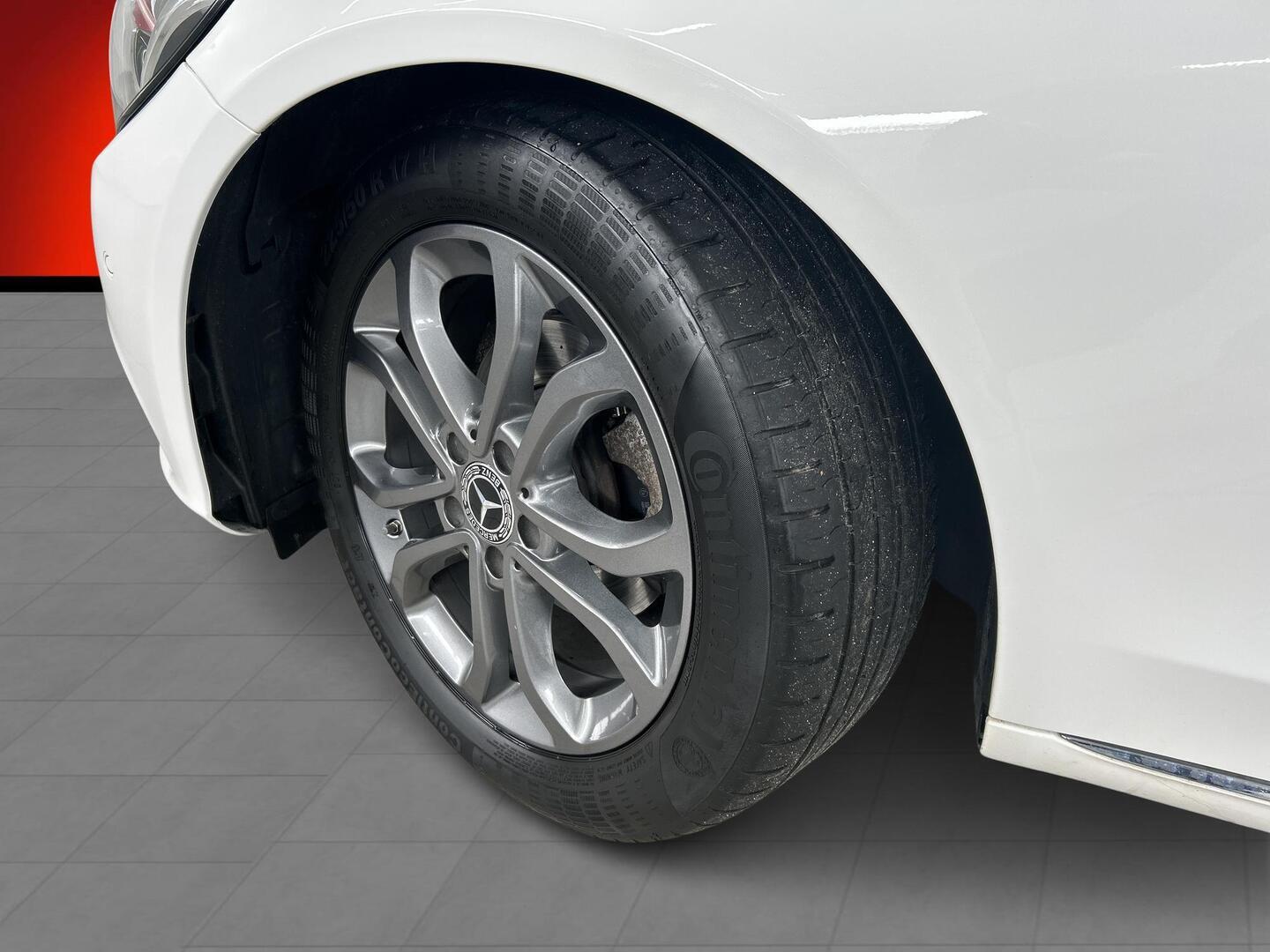MERCEDES-BENZ C 2017