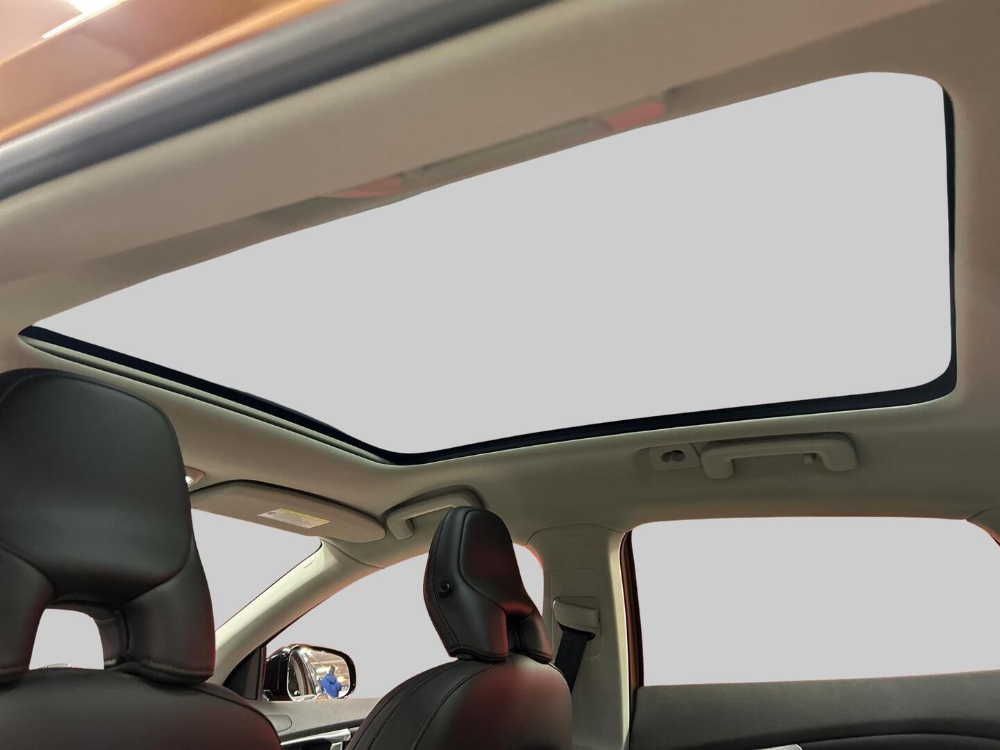 VOLVO V40 Cross Country 2013