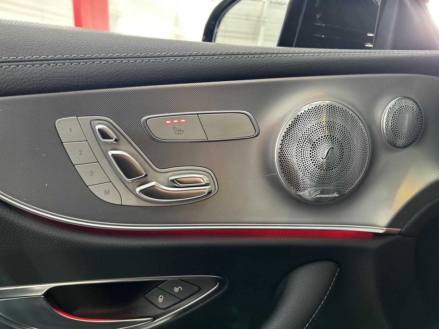 MERCEDES-BENZ E 2019