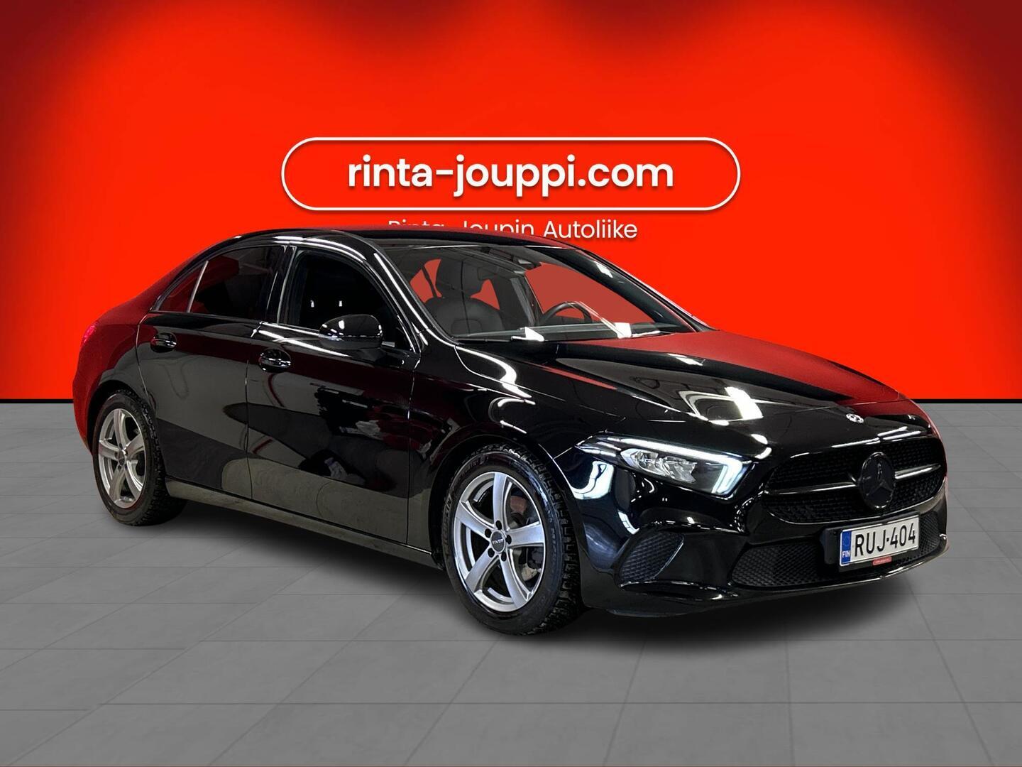 MERCEDES-BENZ A 2021