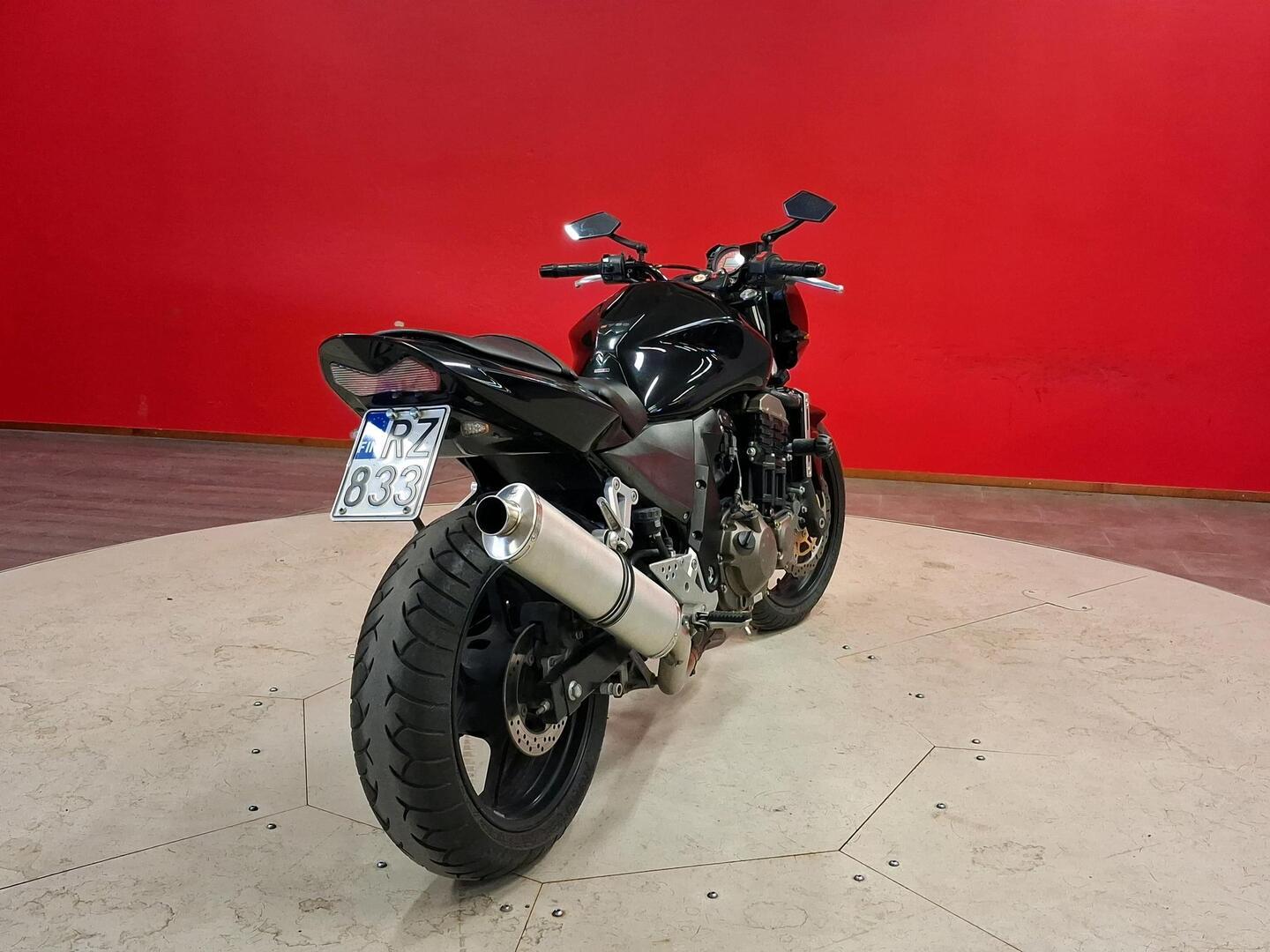 KAWASAKI Z 2006