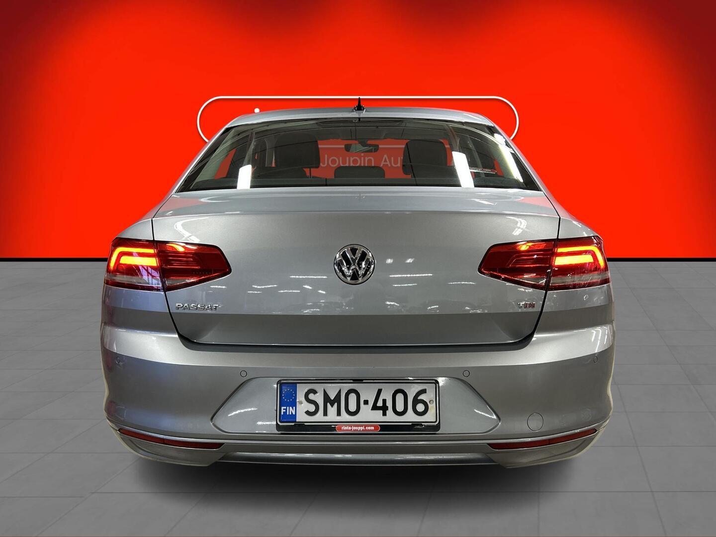 VOLKSWAGEN Passat 2018