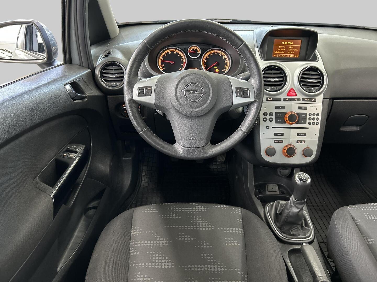 OPEL Corsa 2012