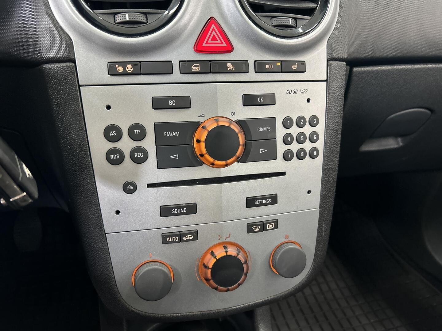 OPEL Corsa 2012