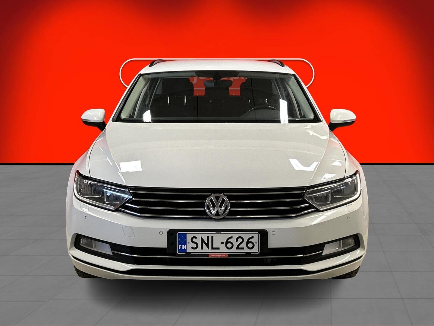 VOLKSWAGEN Passat 2016