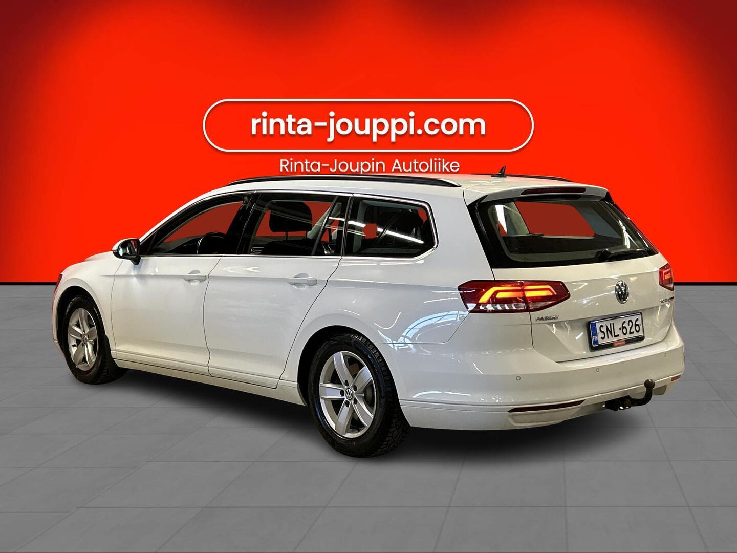 VOLKSWAGEN Passat 2016