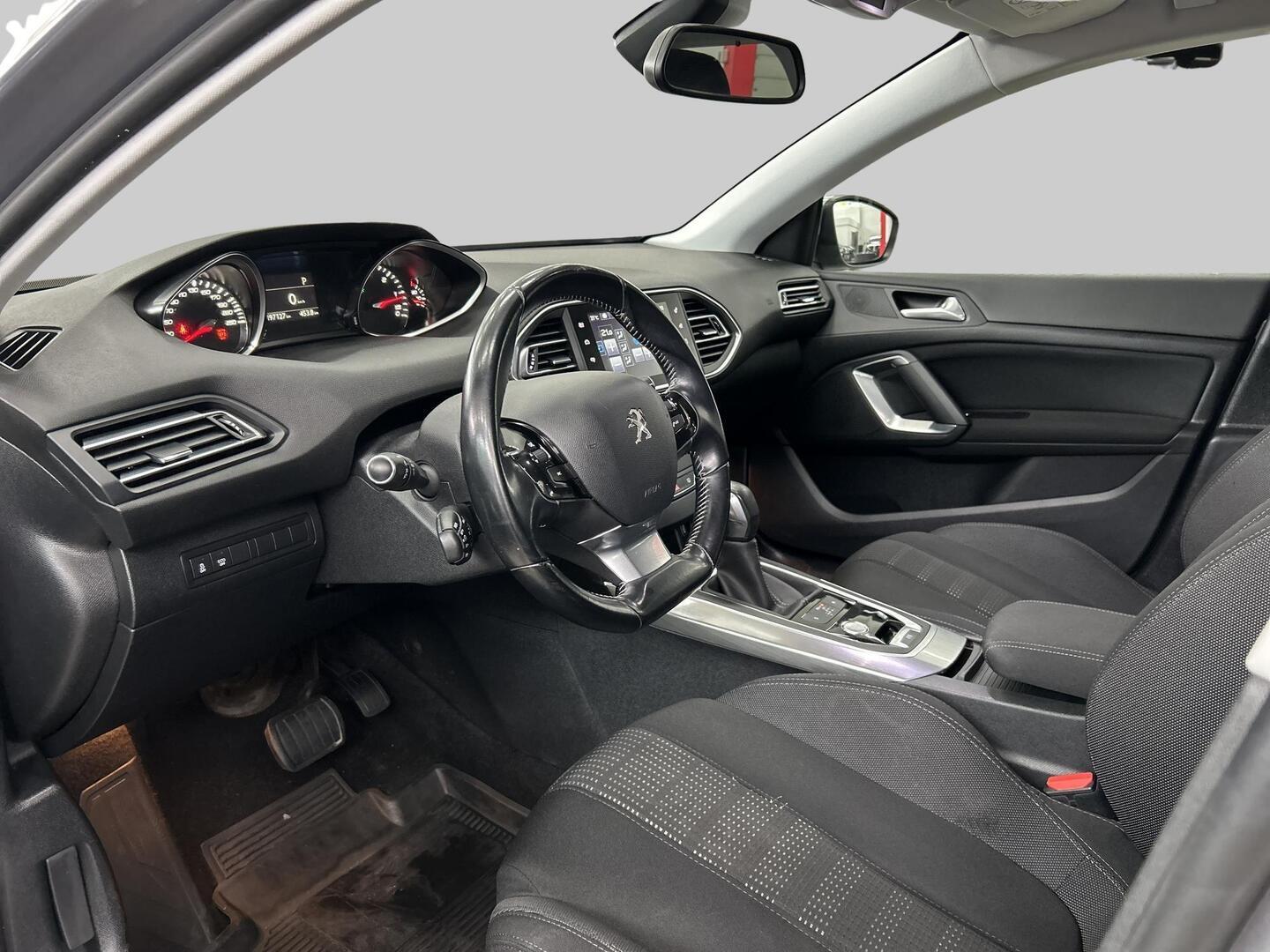 PEUGEOT 308 2016