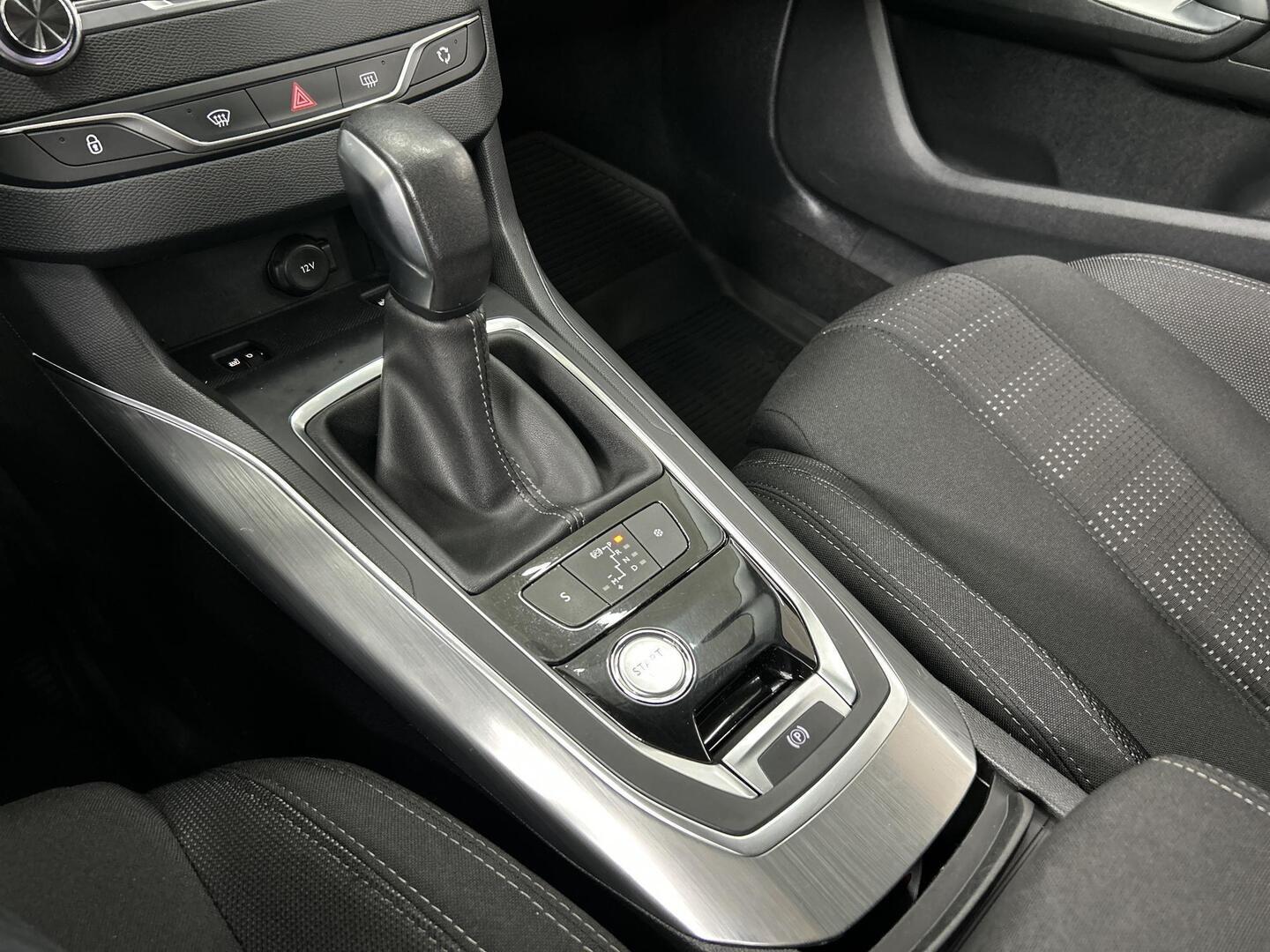 PEUGEOT 308 2016