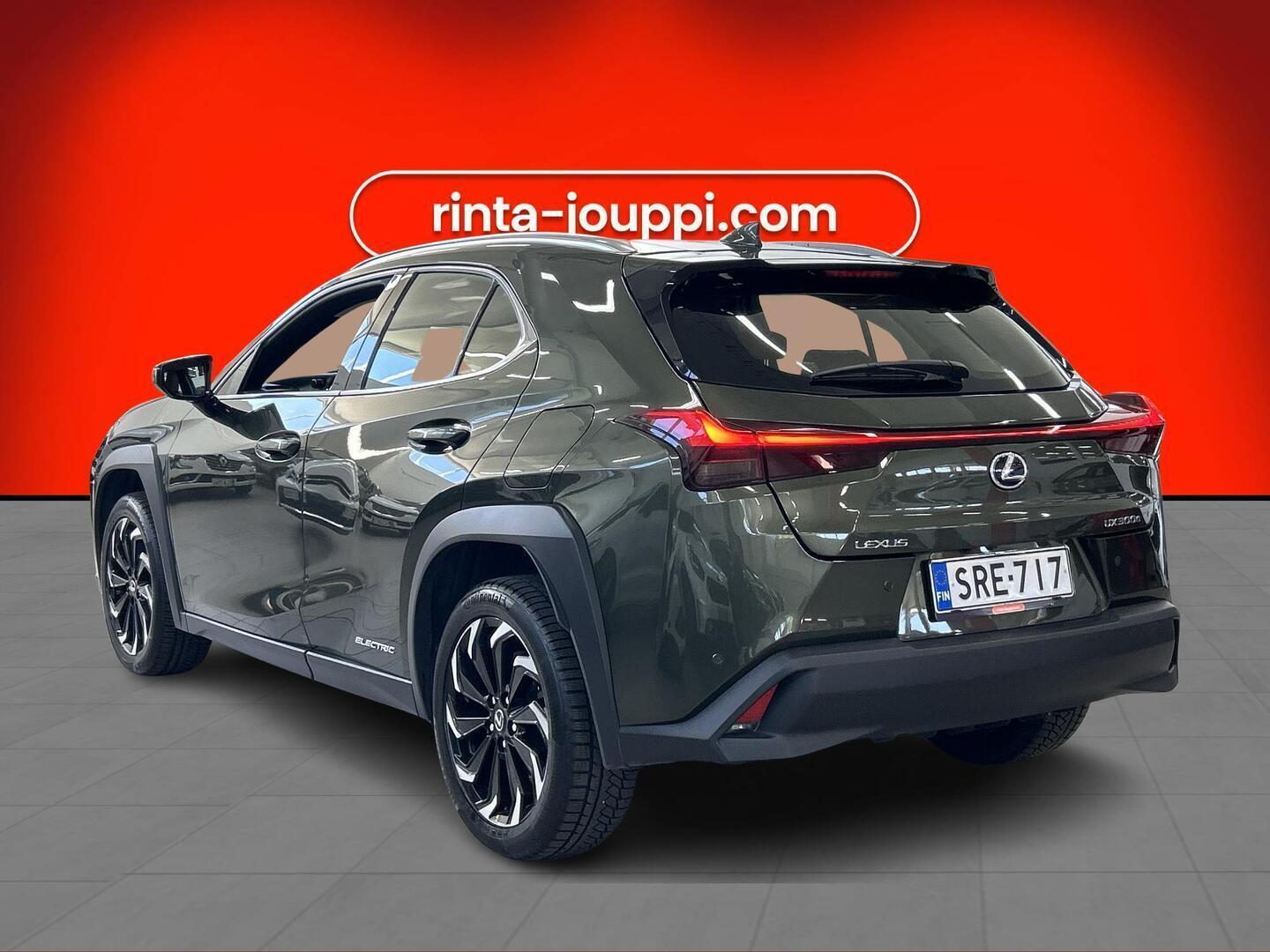 LEXUS UX 2021