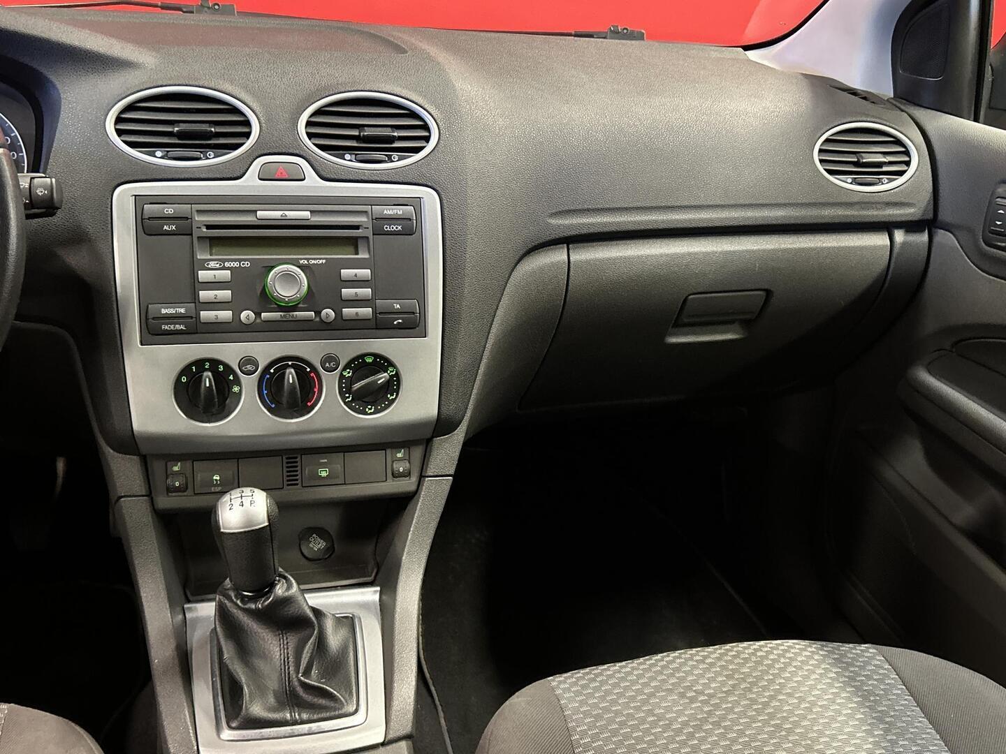 FORD Focus 2006