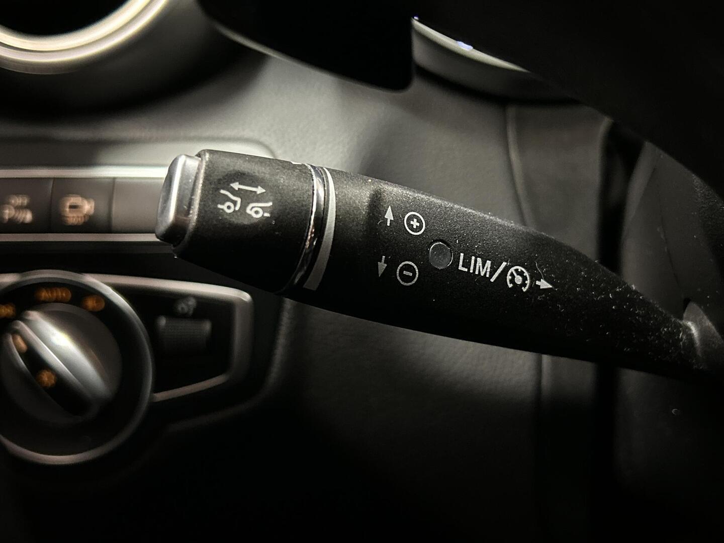 MERCEDES-BENZ C 2018