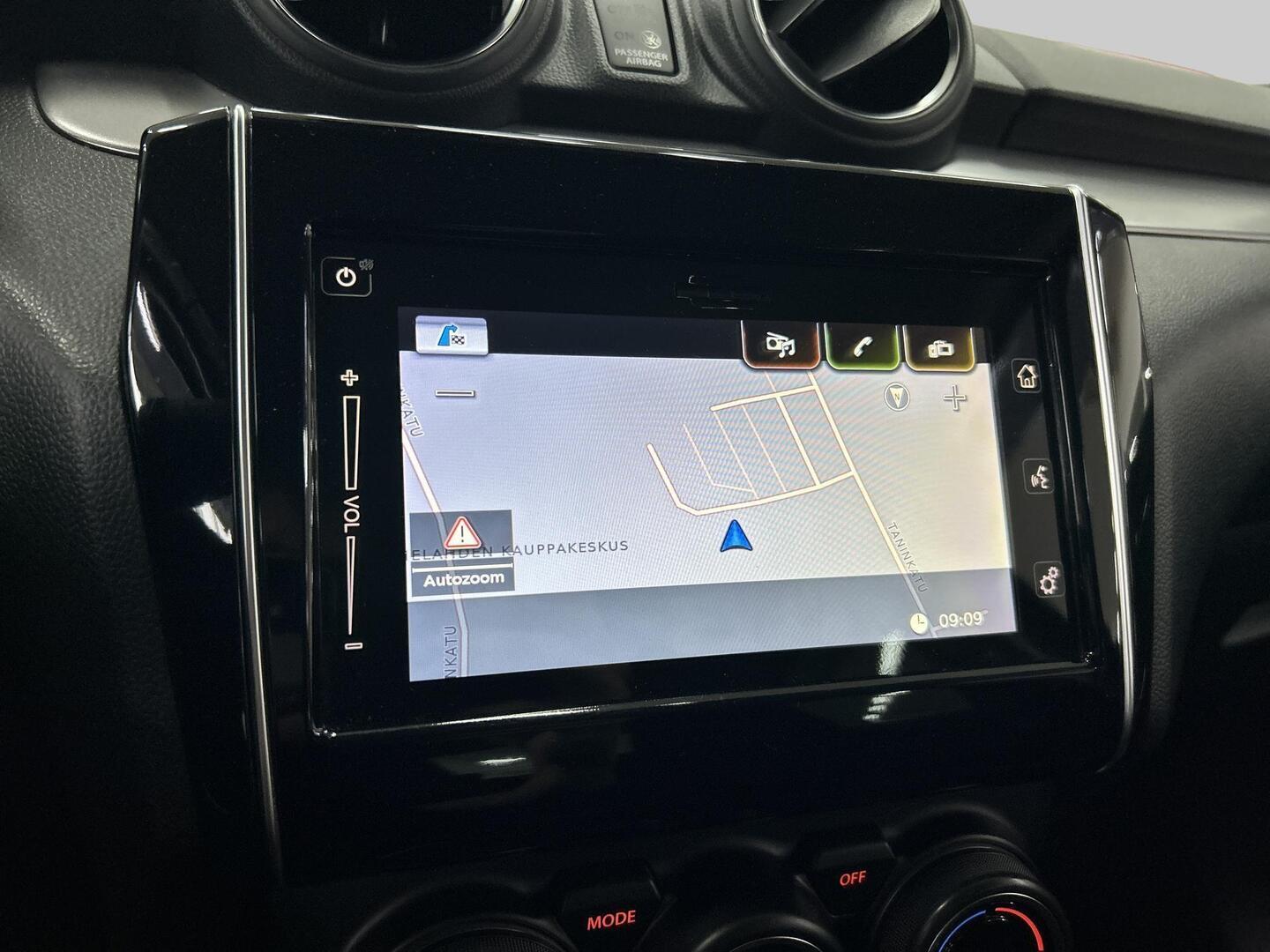SUZUKI Swift 2021