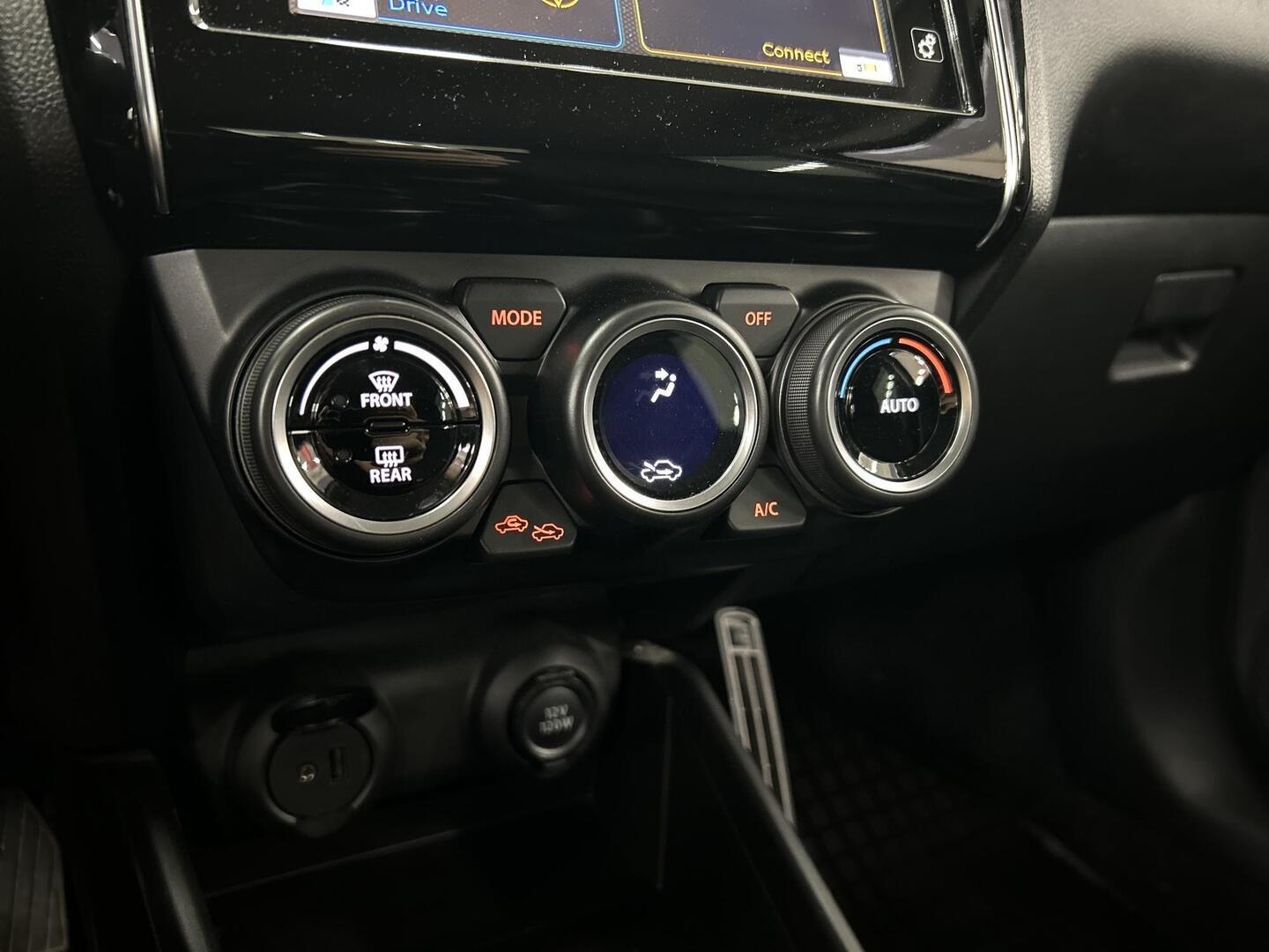 SUZUKI Swift 2021