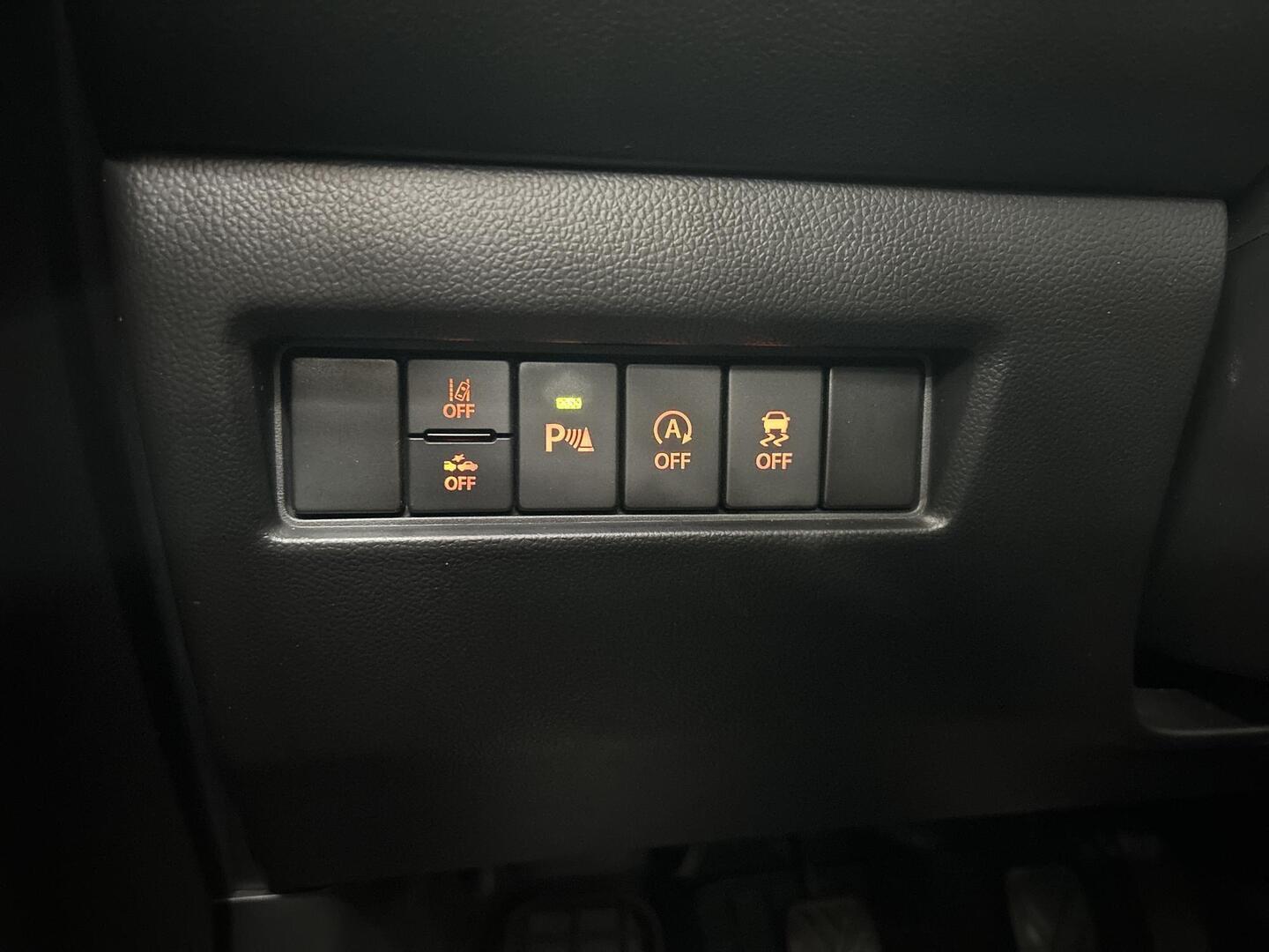 SUZUKI Swift 2021