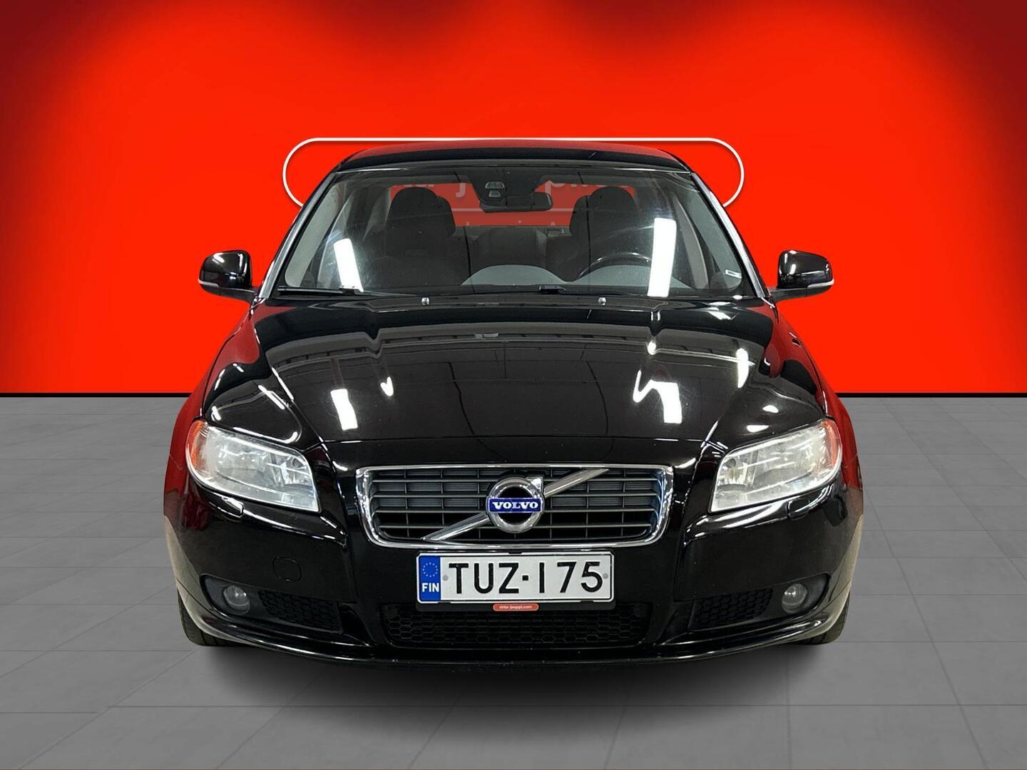 VOLVO S80 2012