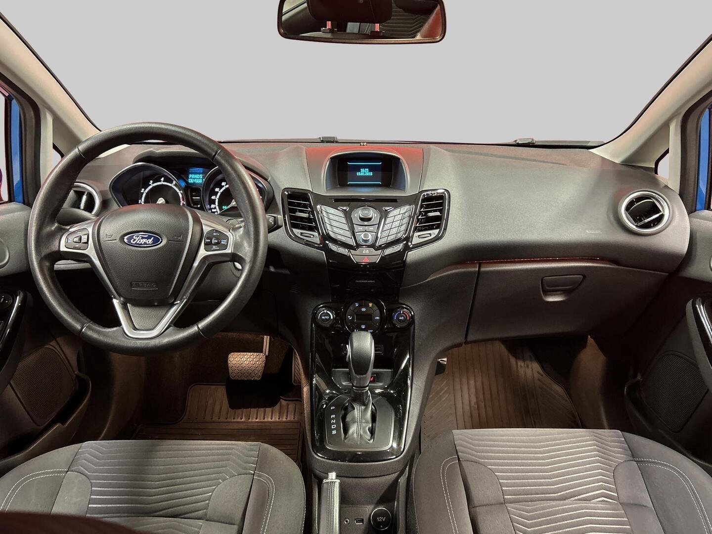 FORD Fiesta 2015