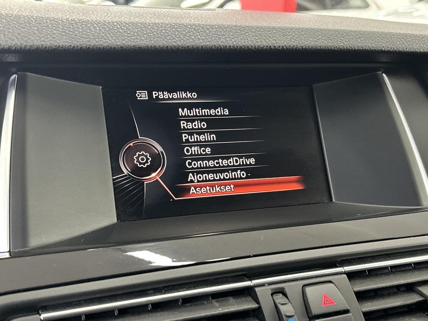 BMW 520 2016
