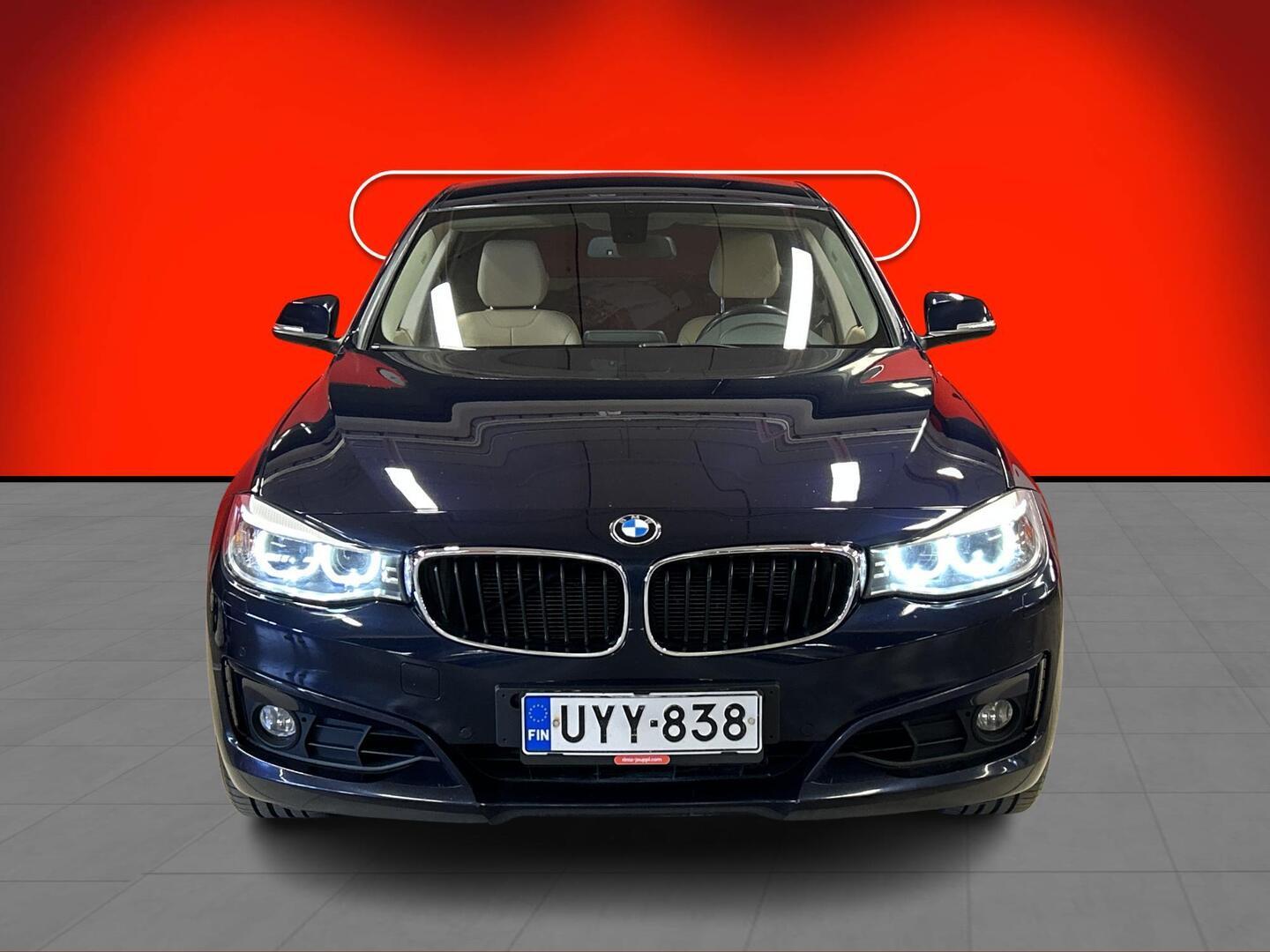 BMW 320 Gran Turismo 2015