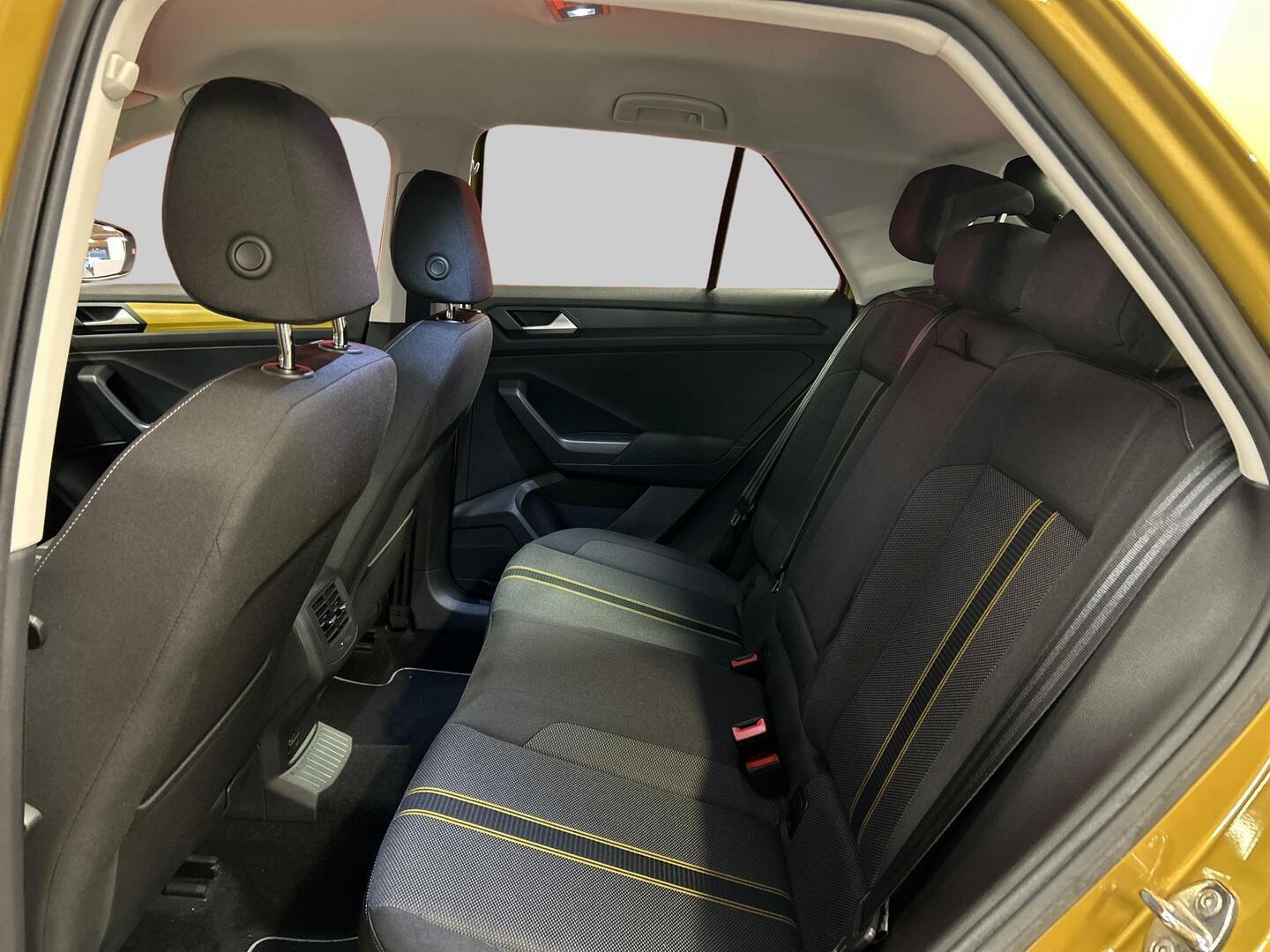 VOLKSWAGEN T-ROC 2019