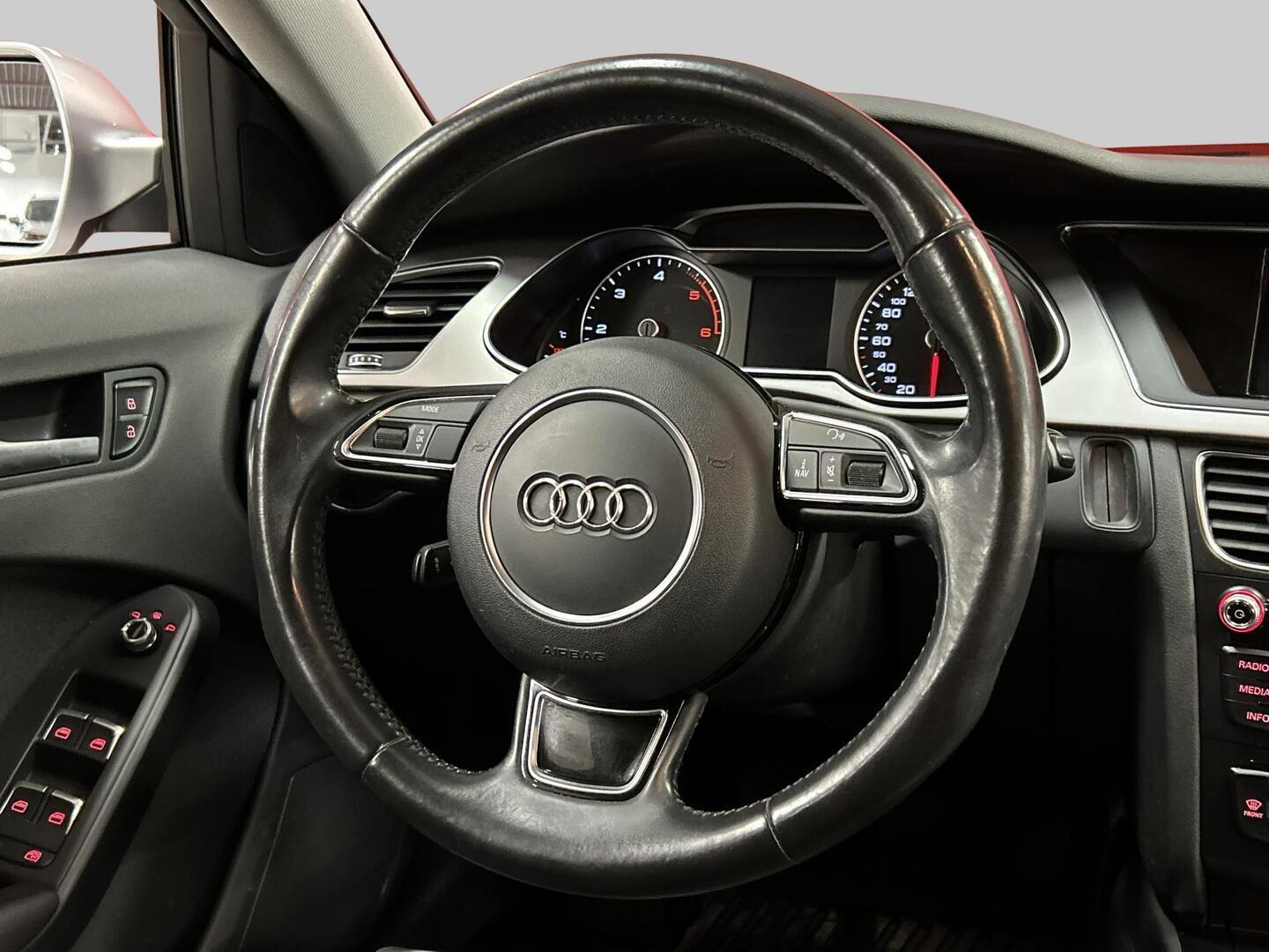 AUDI A4 2013
