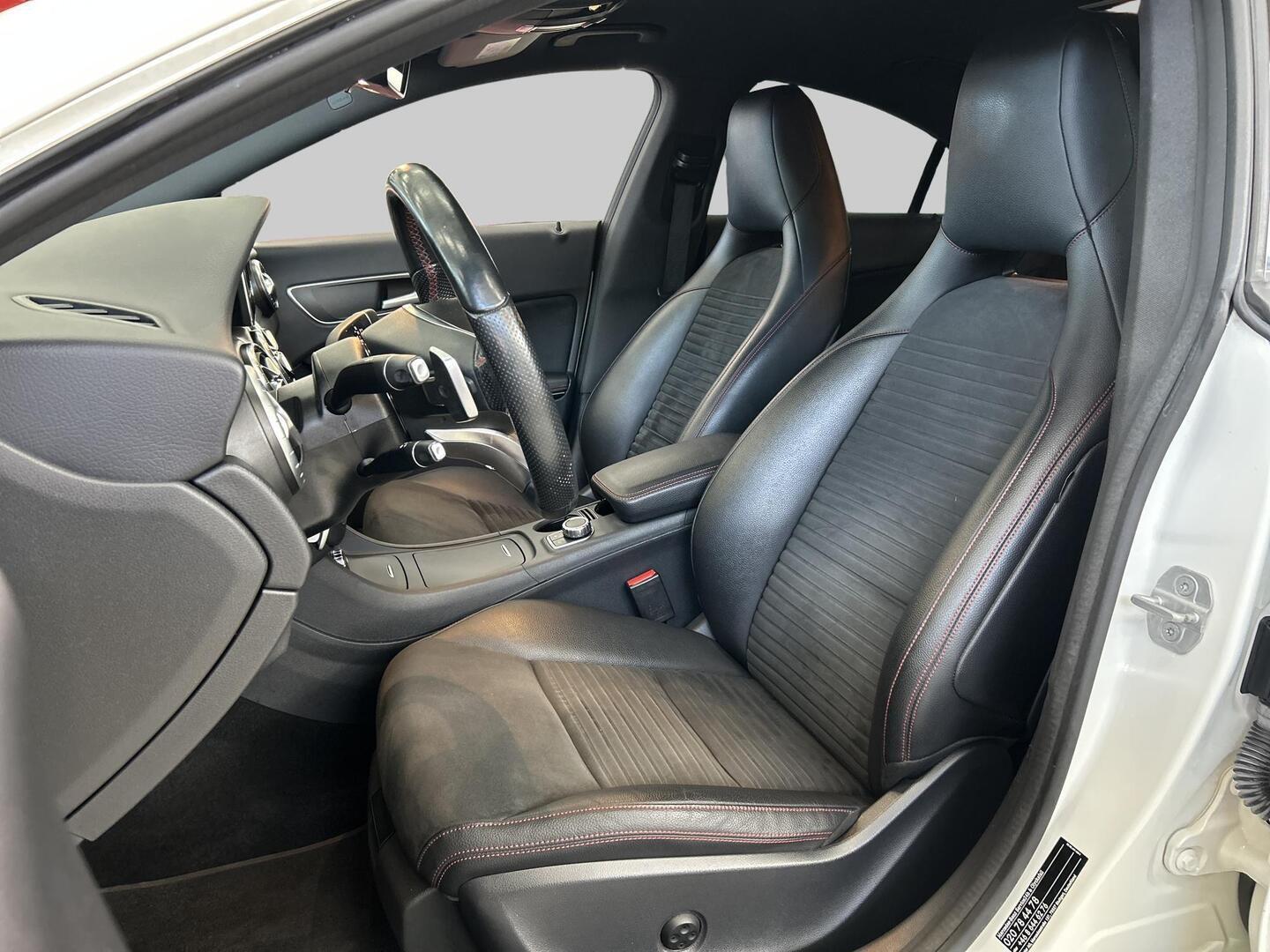 MERCEDES-BENZ CLA 2015