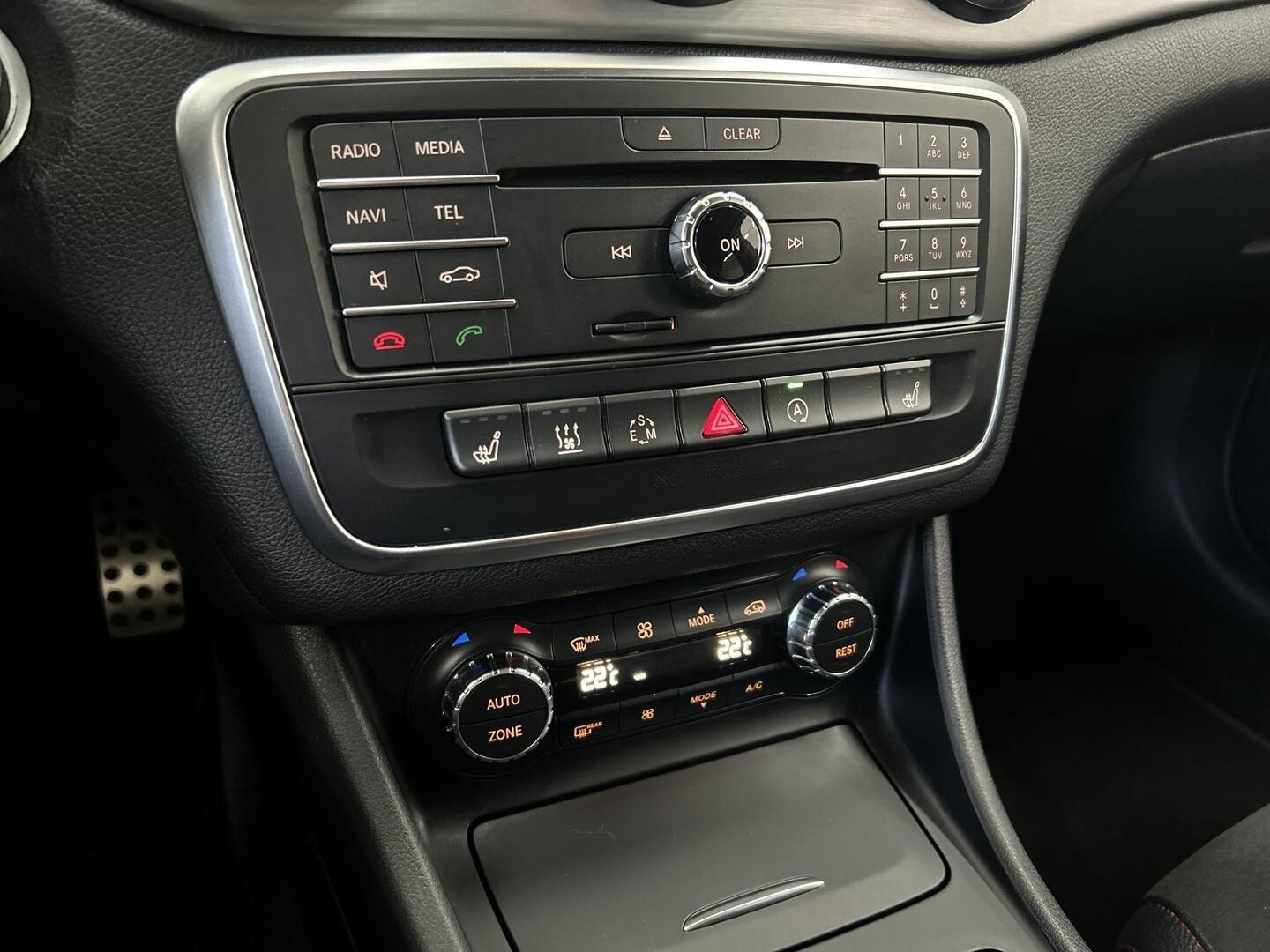 MERCEDES-BENZ CLA 2015