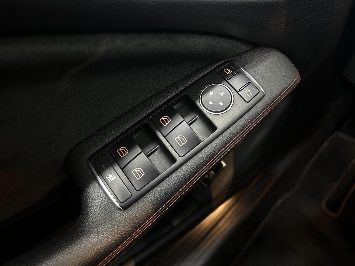 MERCEDES-BENZ CLA 2015