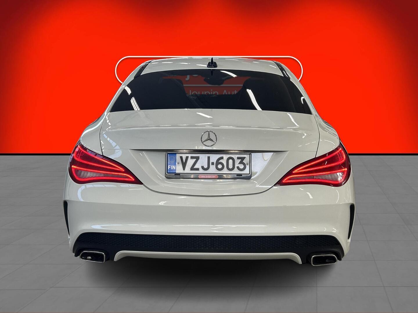 MERCEDES-BENZ CLA 2015
