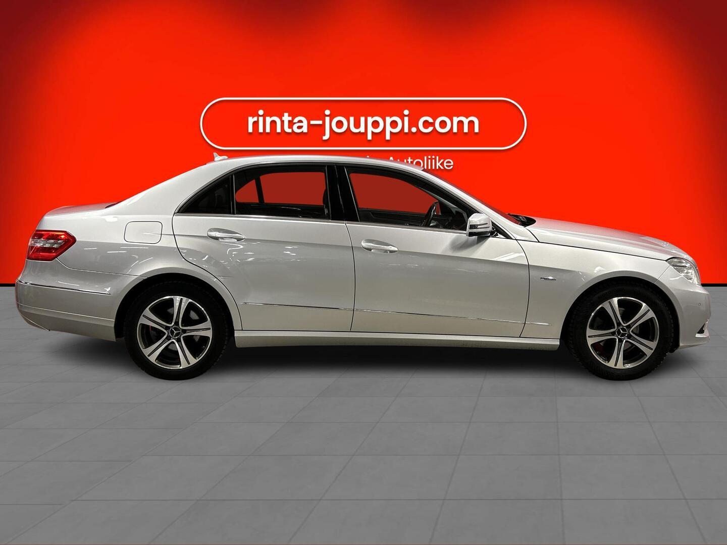 MERCEDES-BENZ E 2010