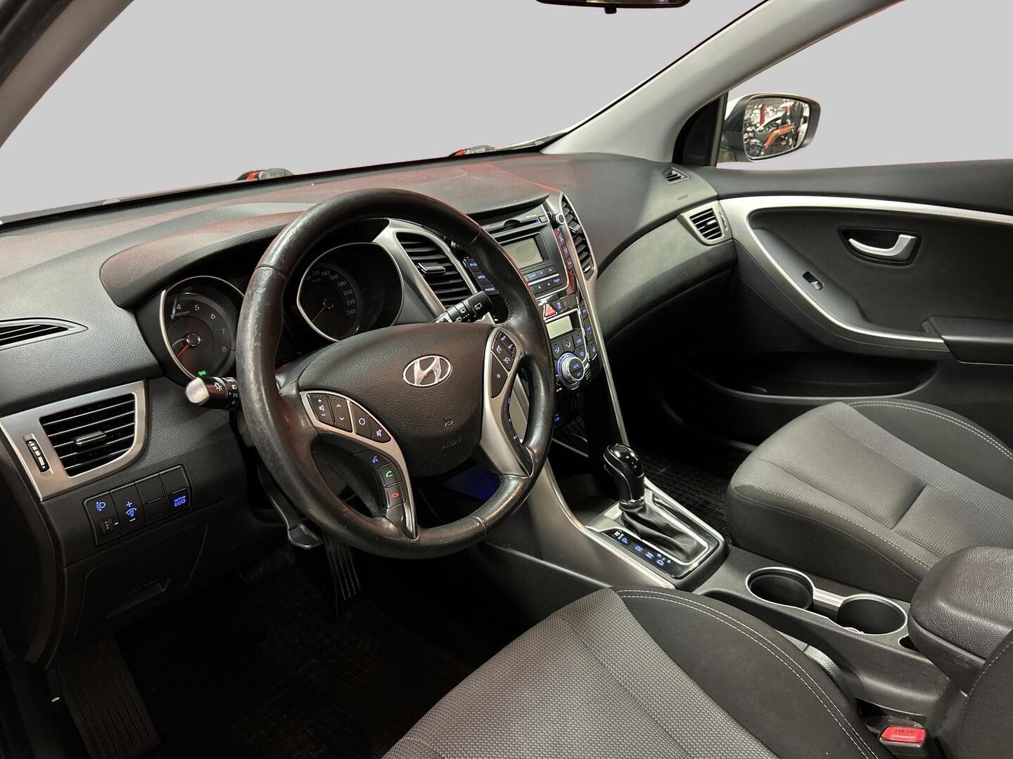 HYUNDAI i30 Wagon 2013