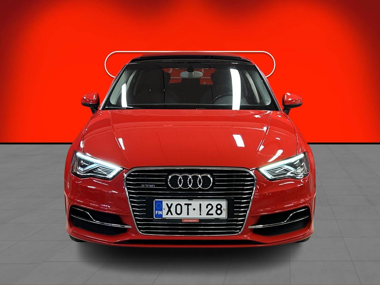 AUDI A3 2015