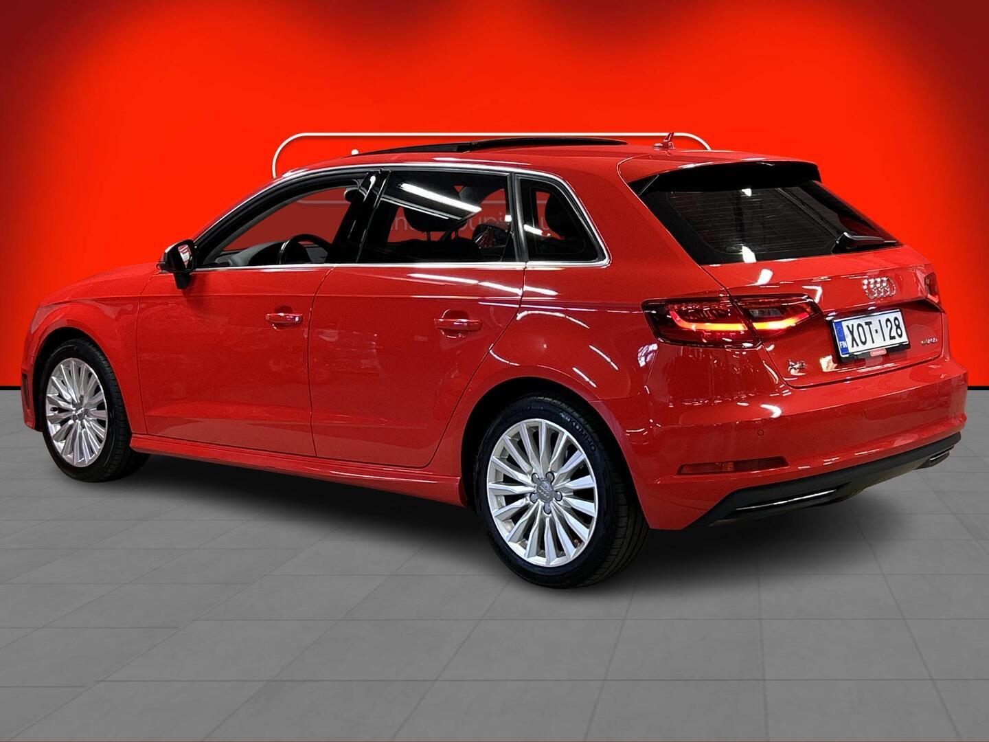 AUDI A3 2015