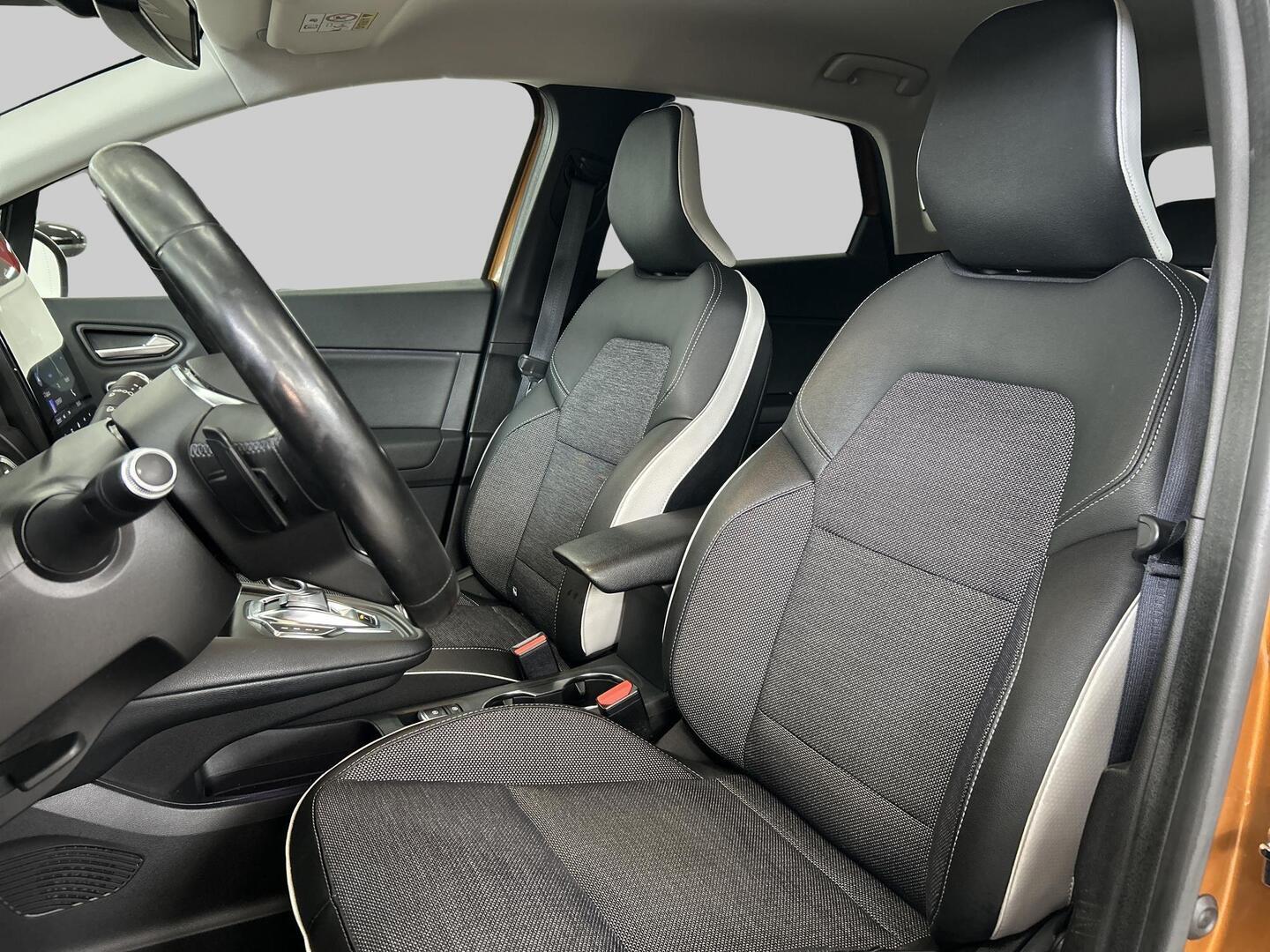 RENAULT Captur 2021