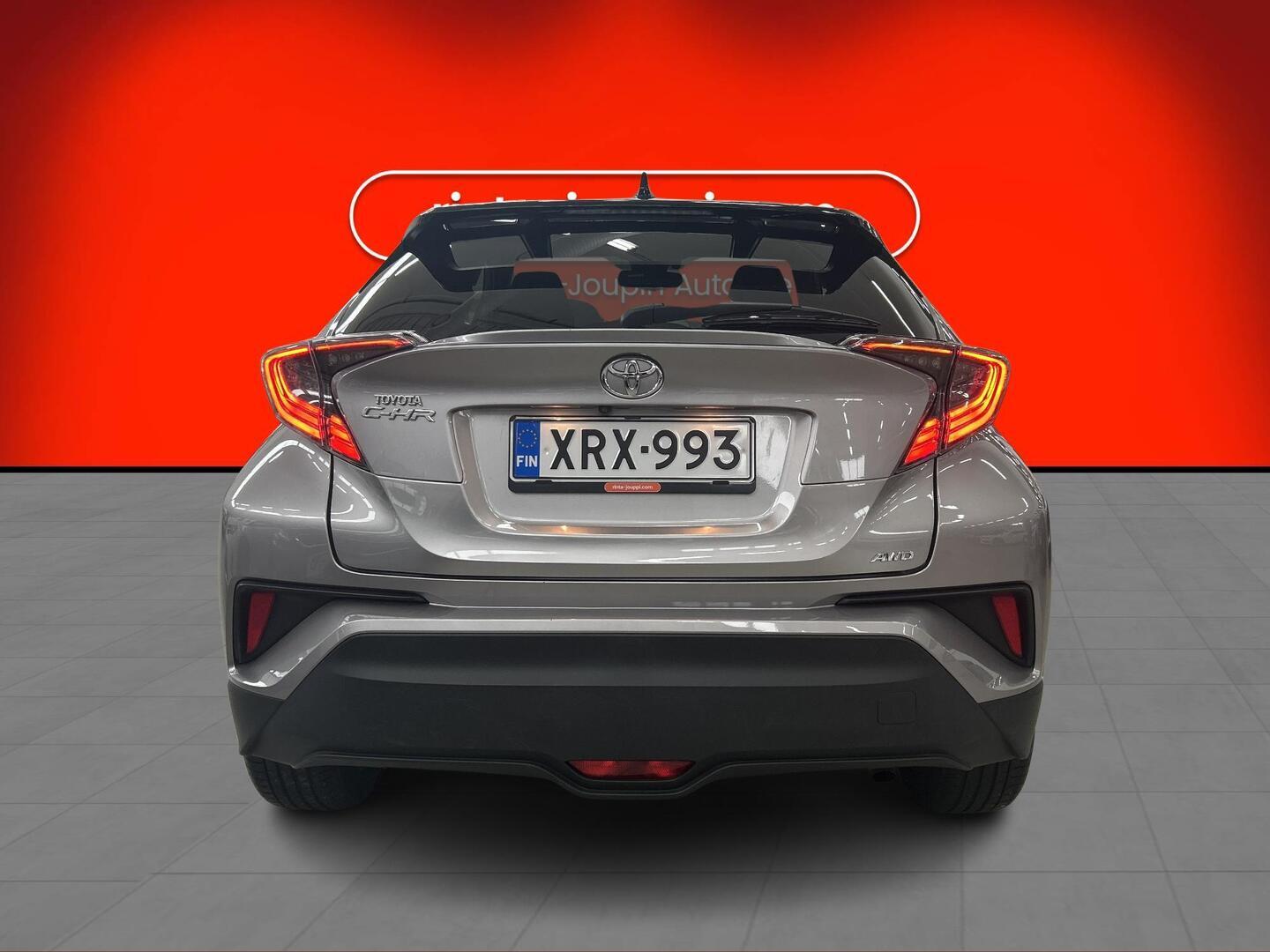 TOYOTA C-HR 2017