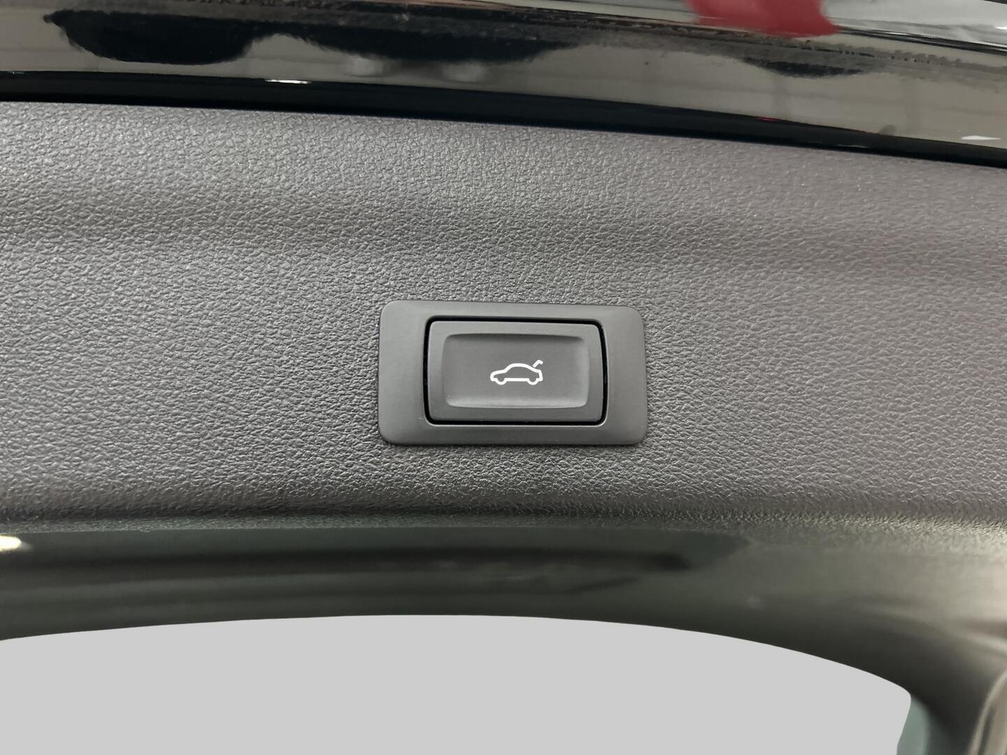 AUDI A6 2021