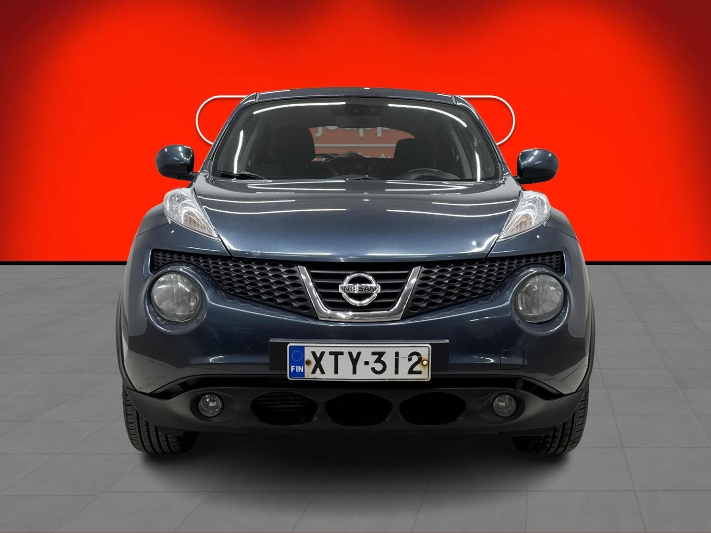 NISSAN Juke 2011