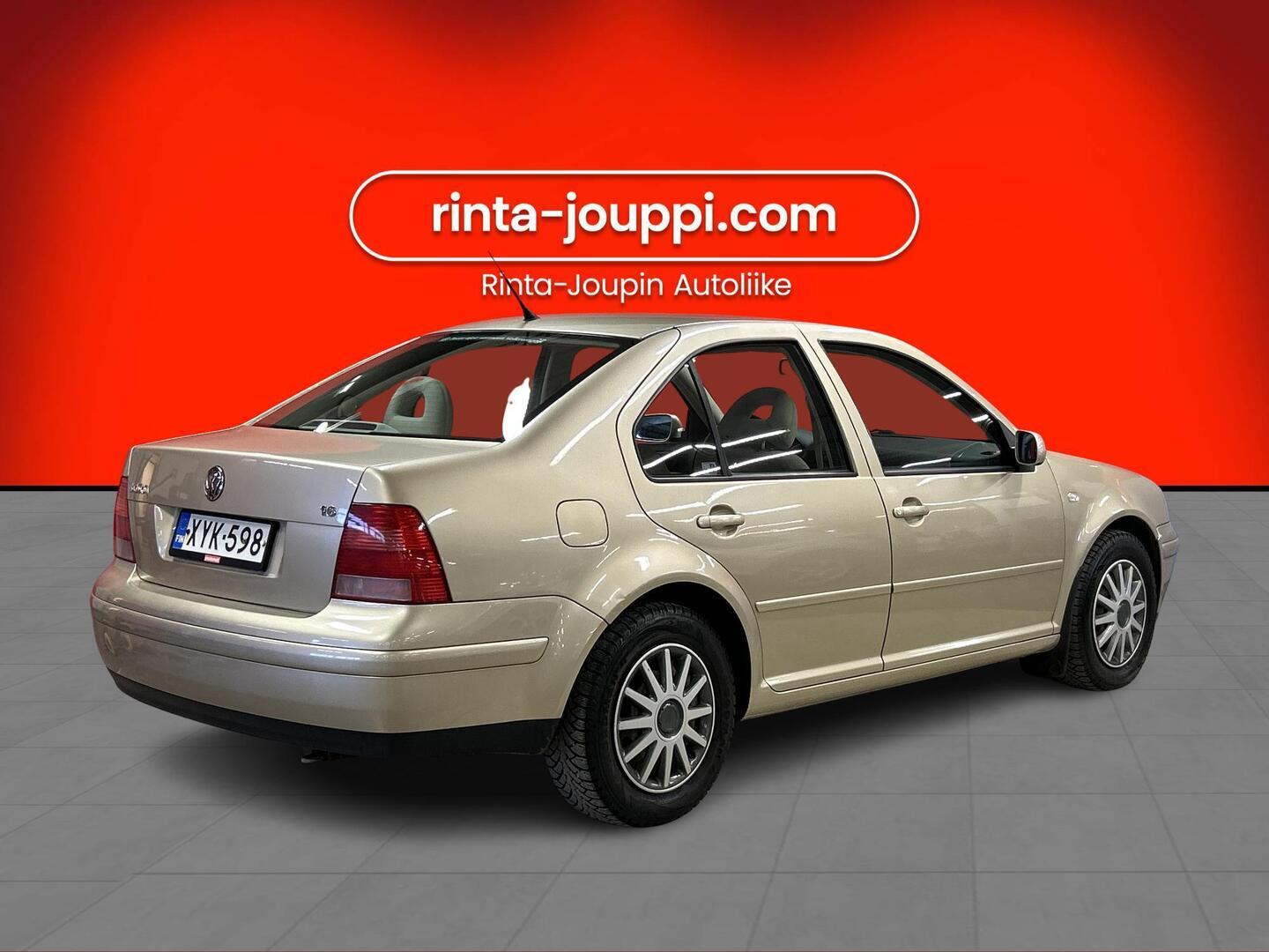 VOLKSWAGEN Bora 2001