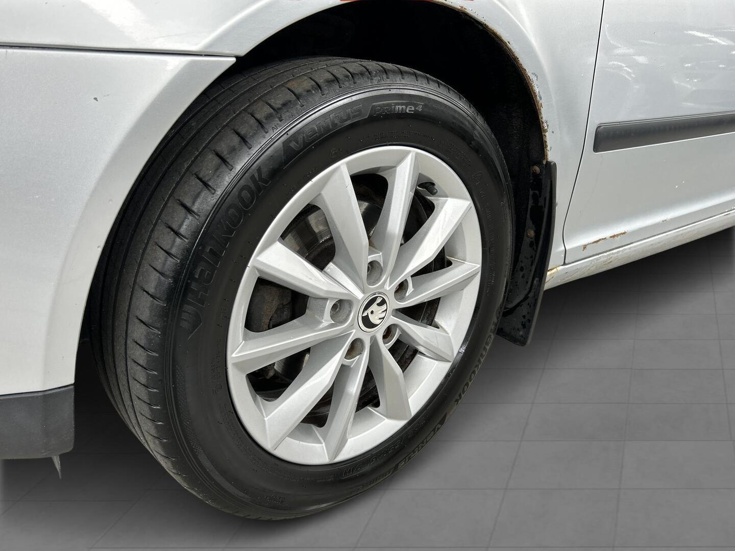 SKODA Octavia 2008