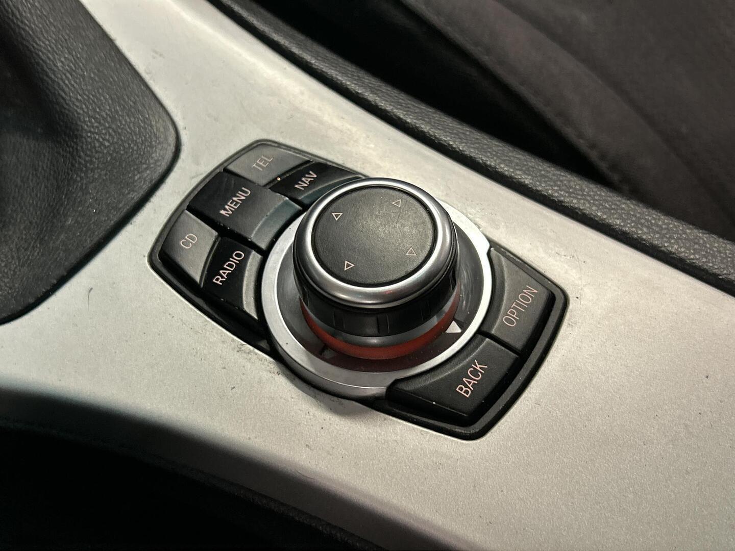 BMW 320 2008