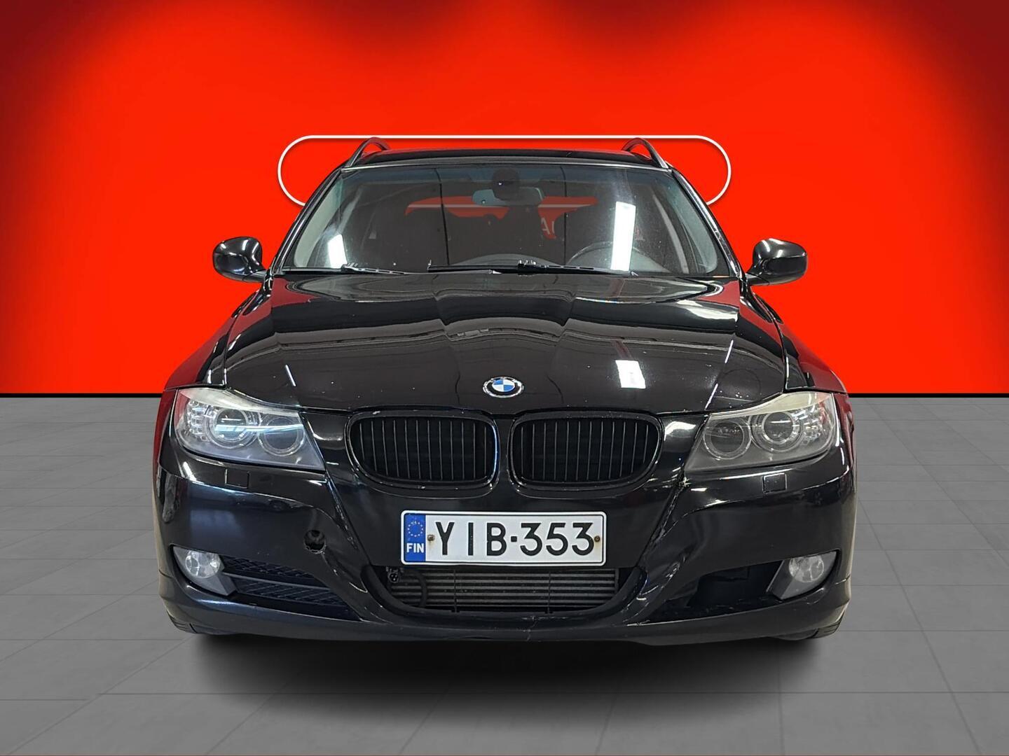 BMW 320 2008